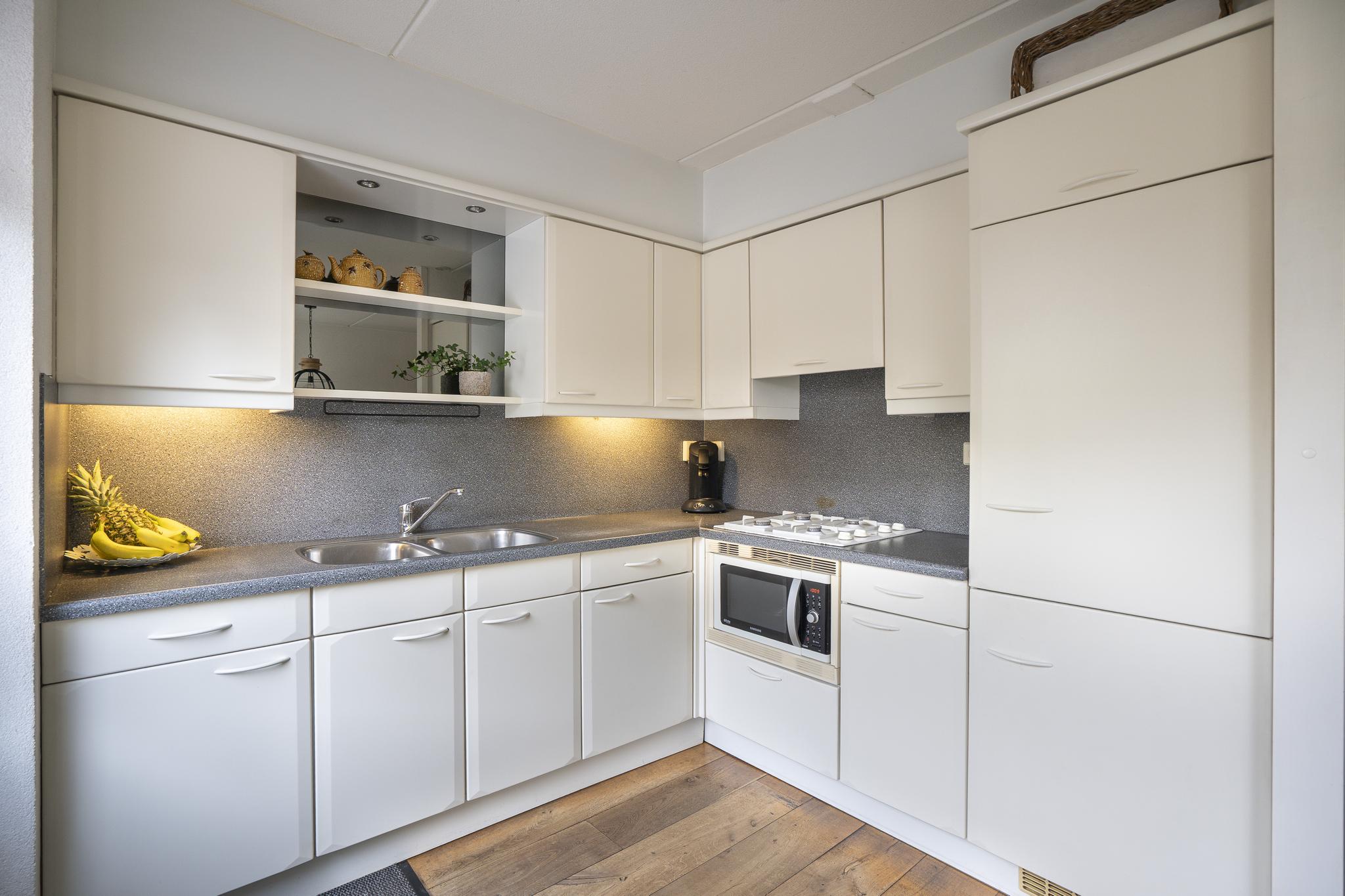 Troubadour 6, afbeelding 16