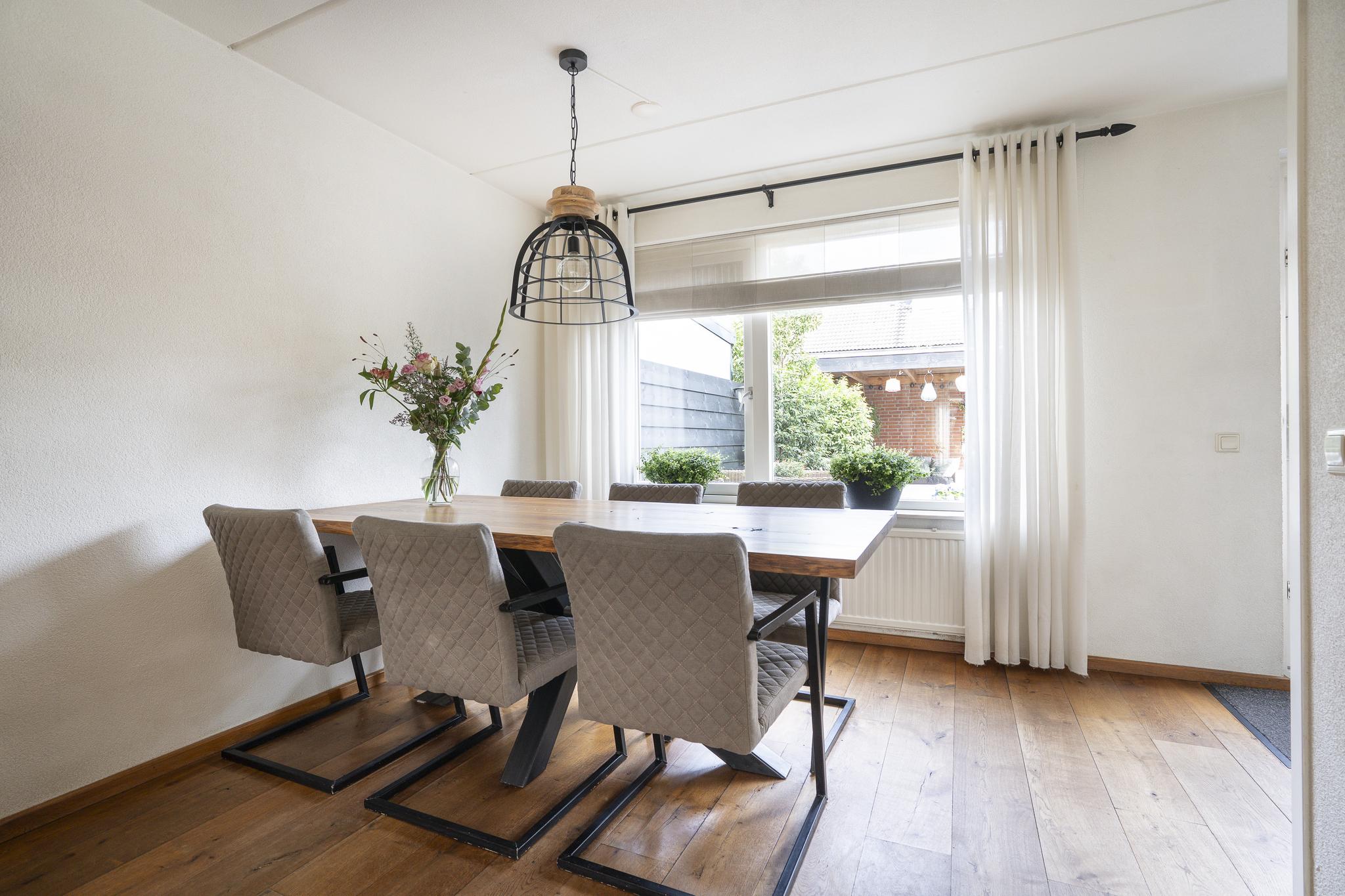 Troubadour 6, afbeelding 13