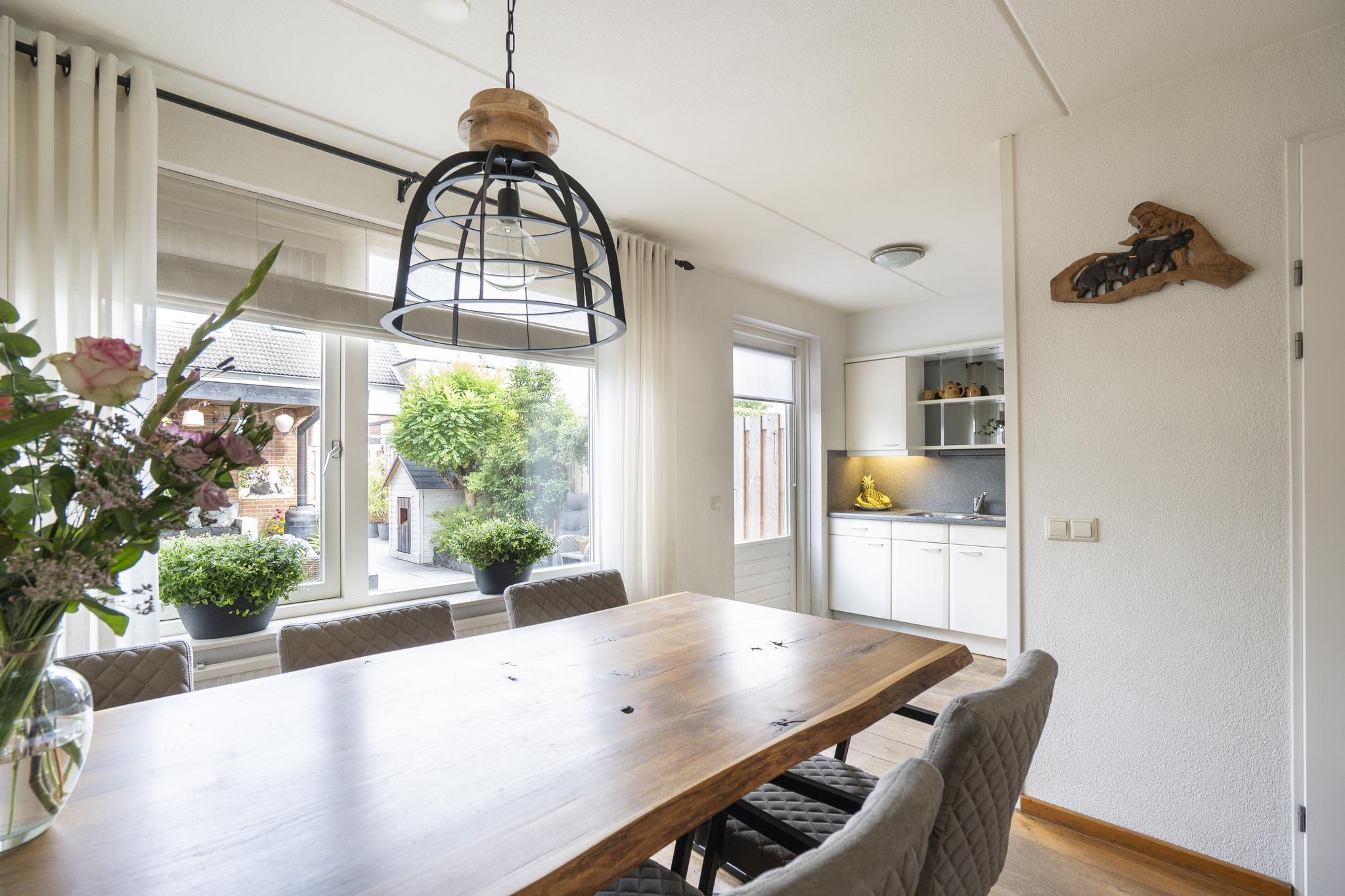 Troubadour 6, afbeelding 14