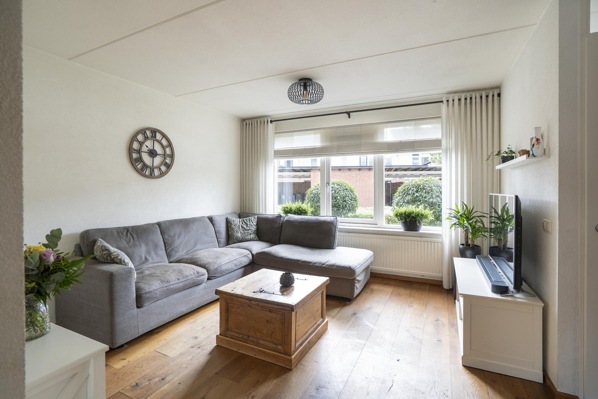 Troubadour 6, afbeelding 7