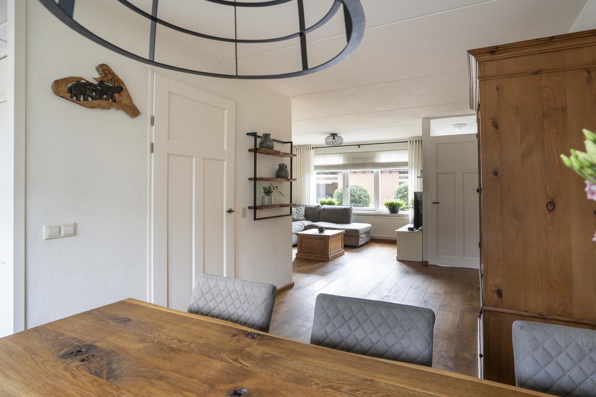 Troubadour 6, afbeelding 12