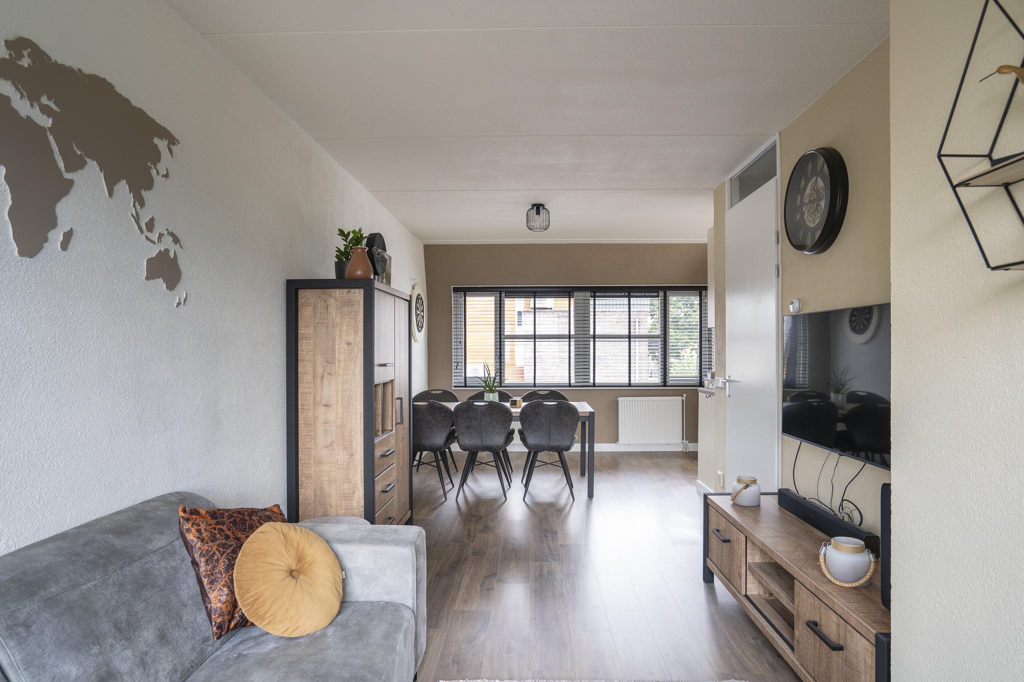 Kamperfoelie 24, afbeelding 6