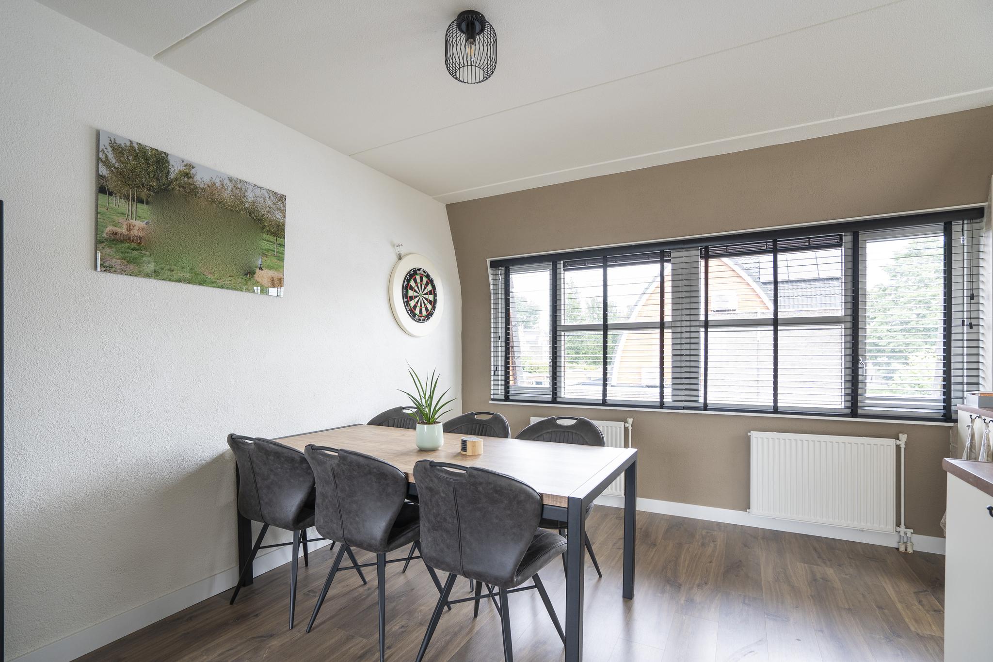 Kamperfoelie 24, afbeelding 7