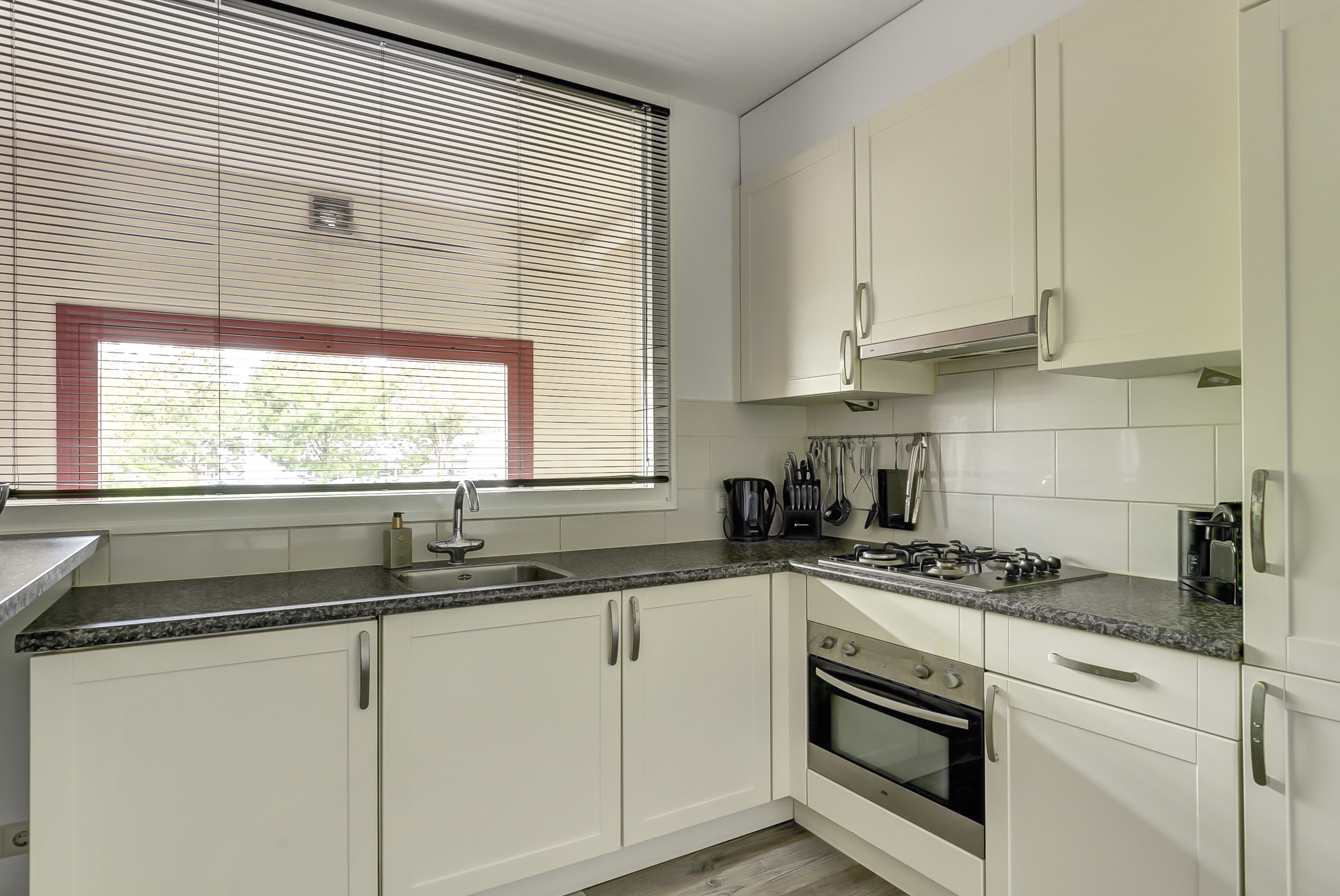 Dokter van Stratenweg 125, afbeelding 14