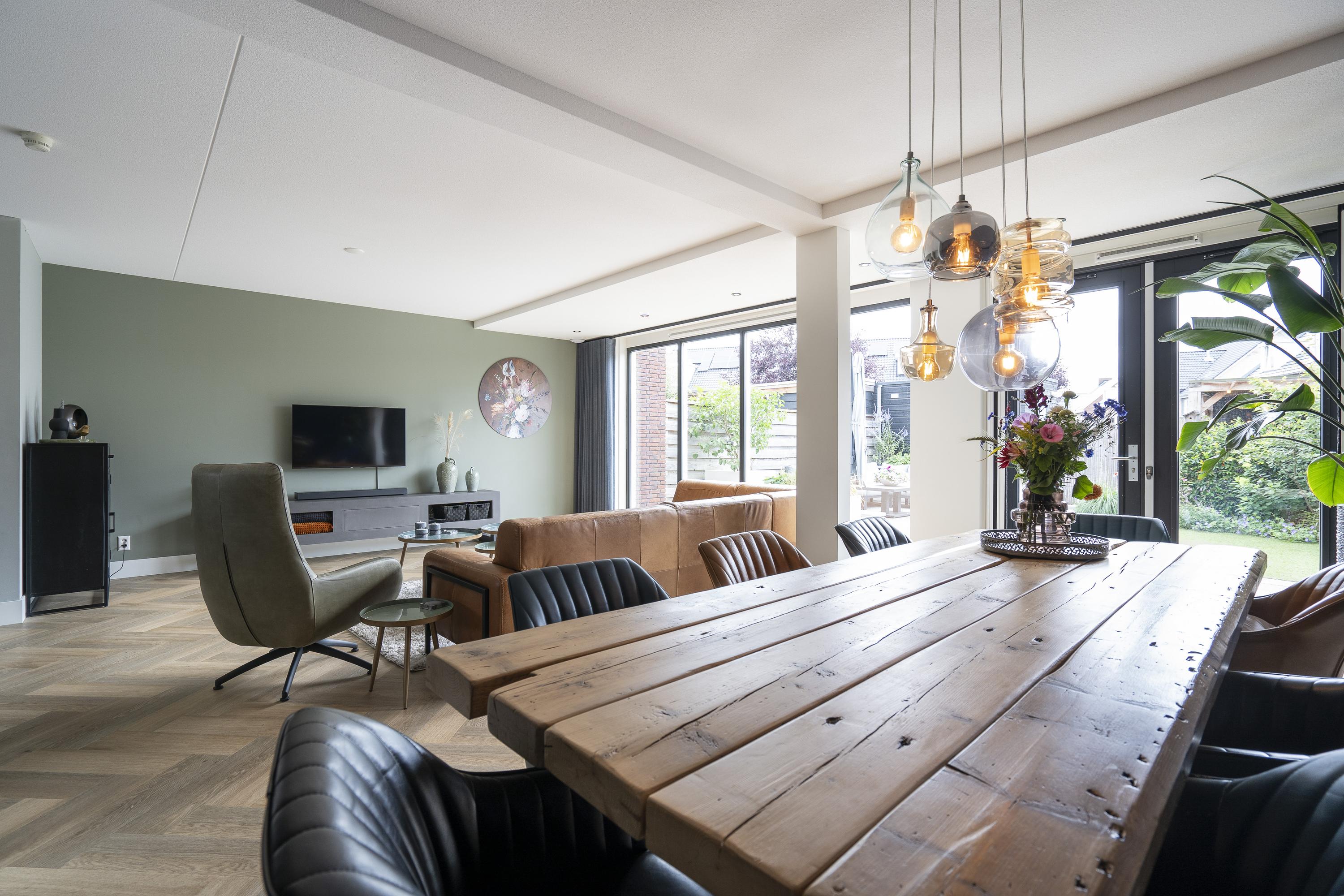 Huzaar 8, afbeelding 16