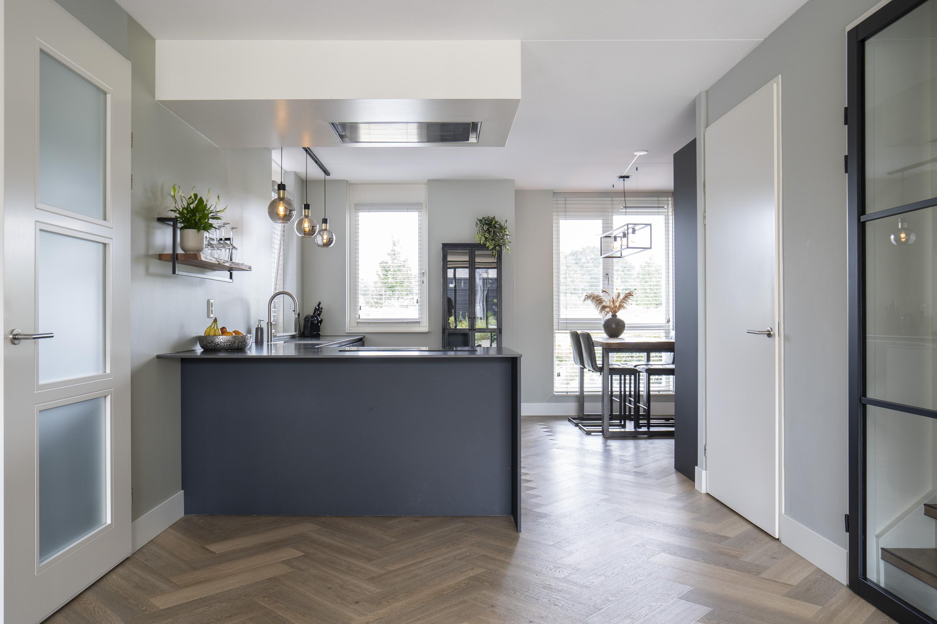 Huzaar 8, afbeelding 7