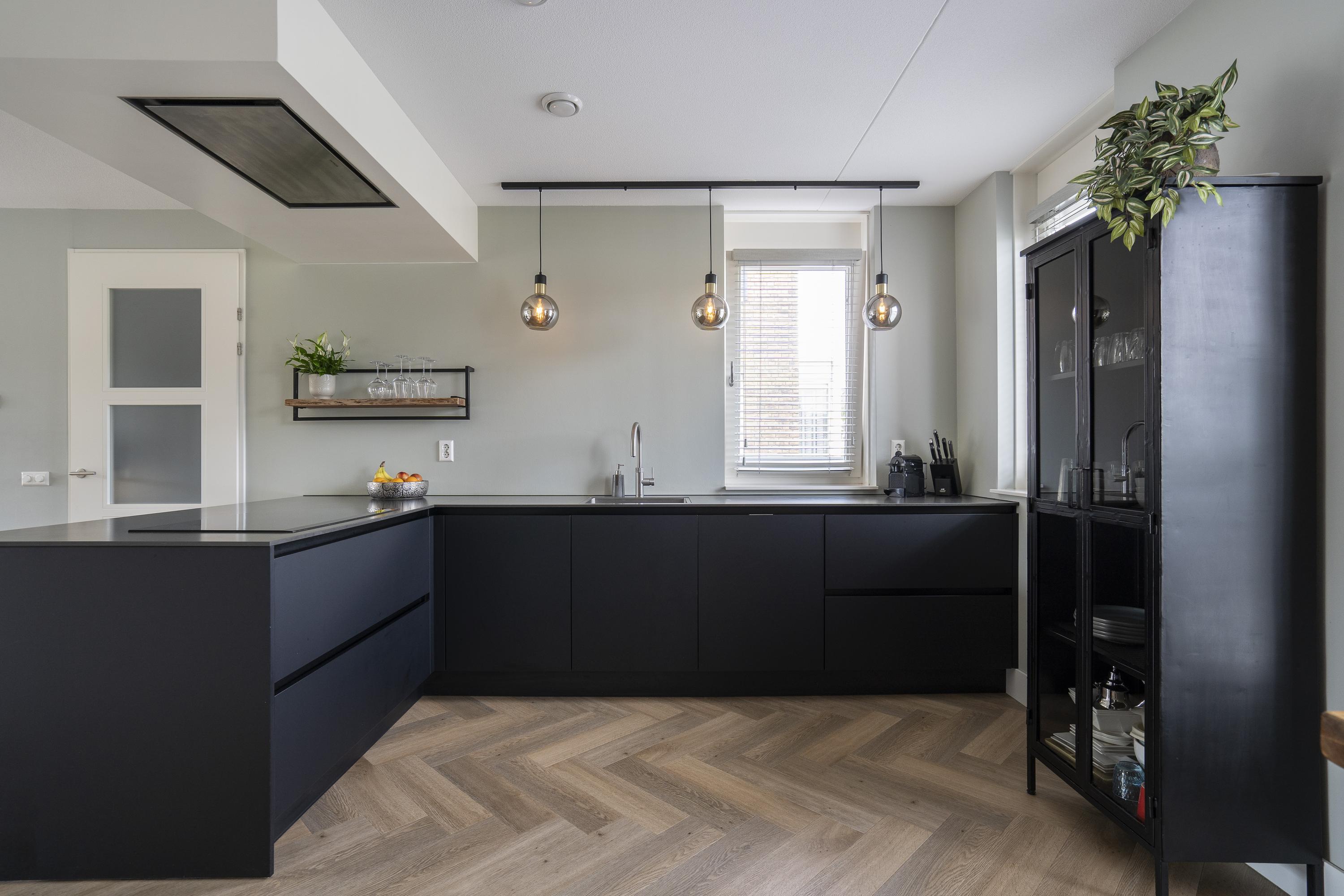 Huzaar 8, afbeelding 10