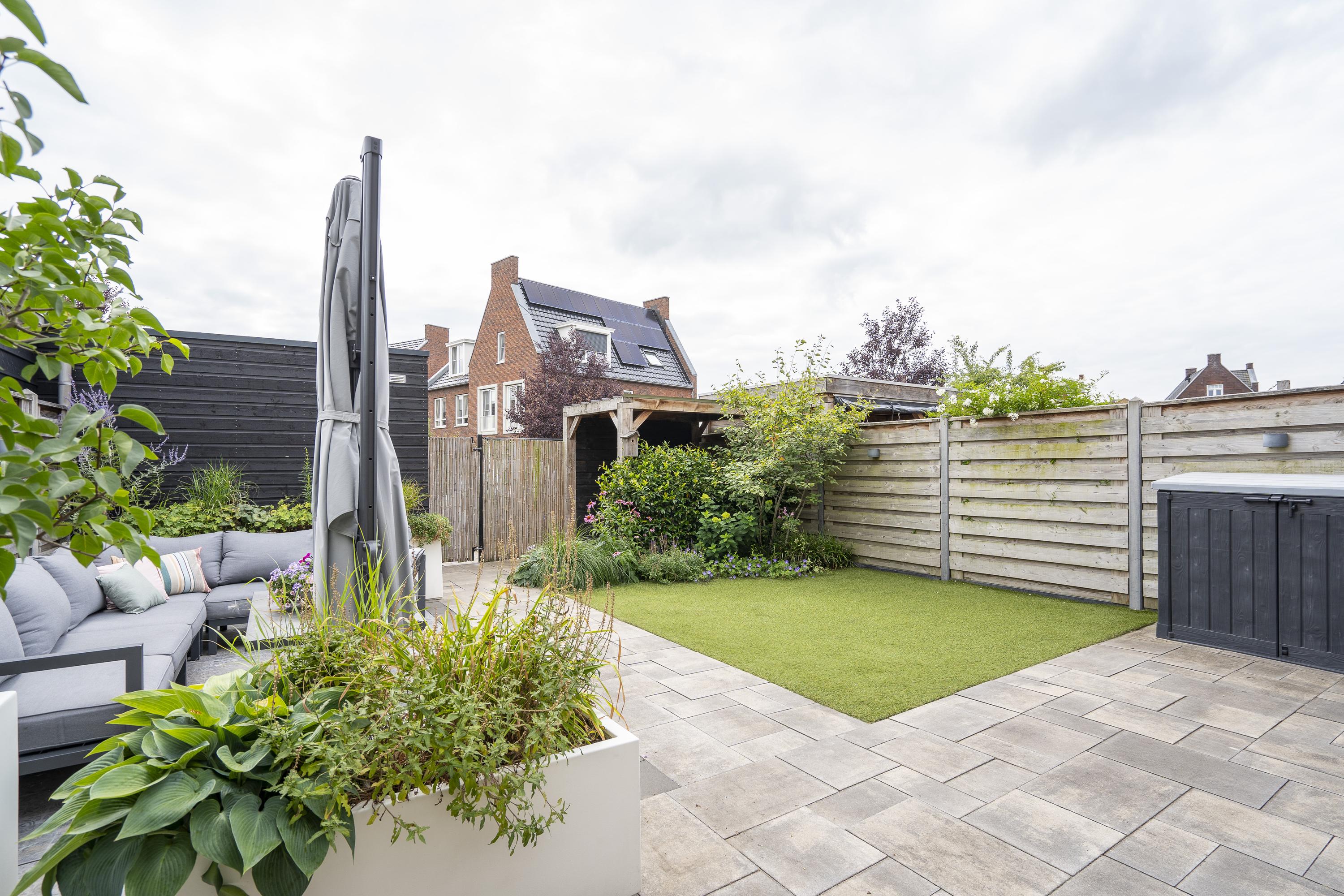 Huzaar 8, afbeelding 38