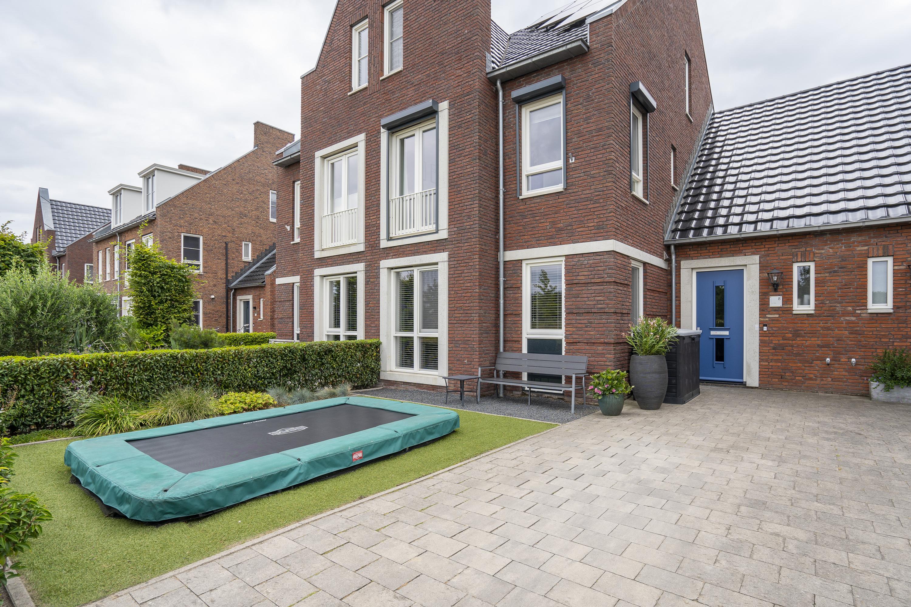 Huzaar 8, afbeelding 4