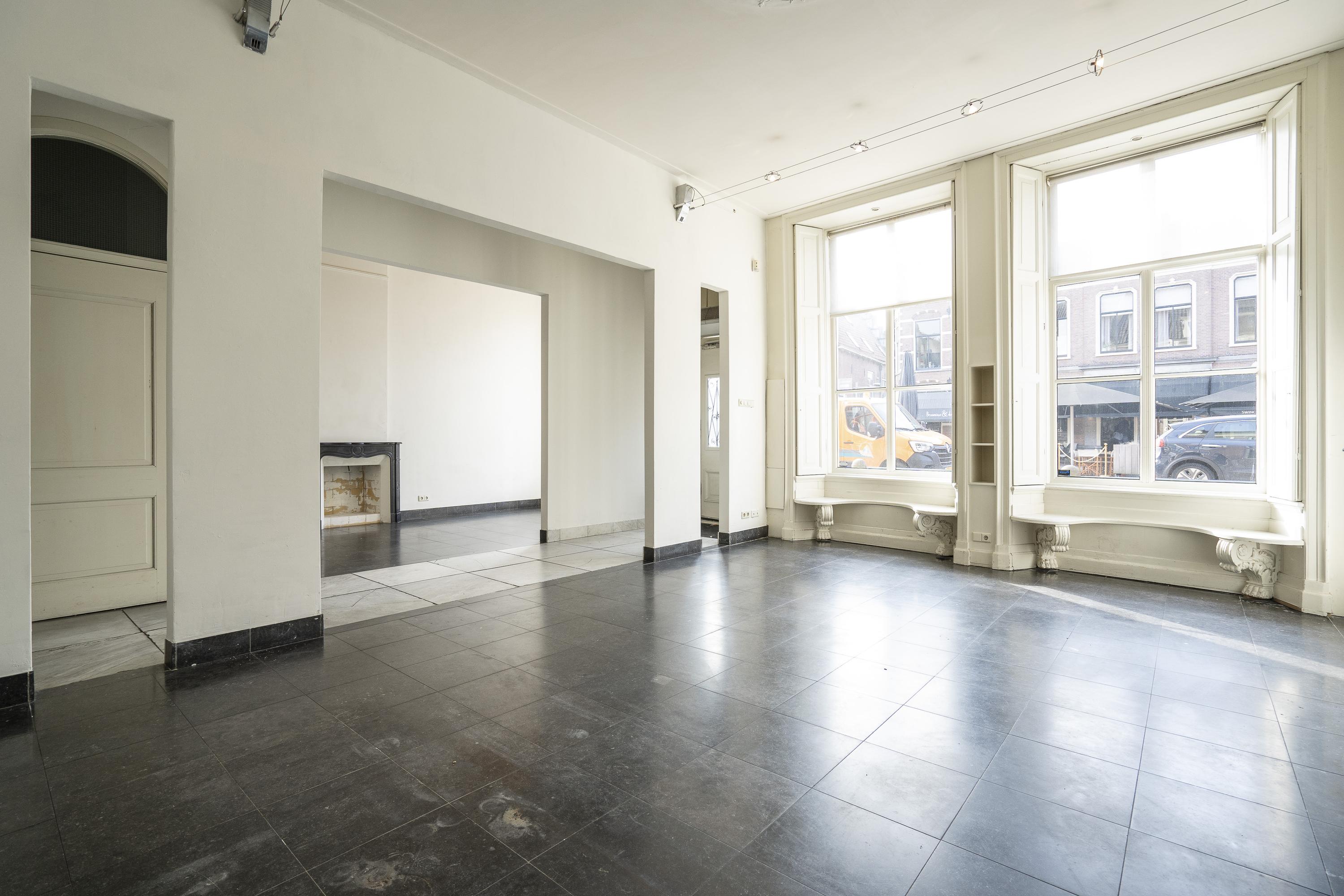 Markt 12, afbeelding 1