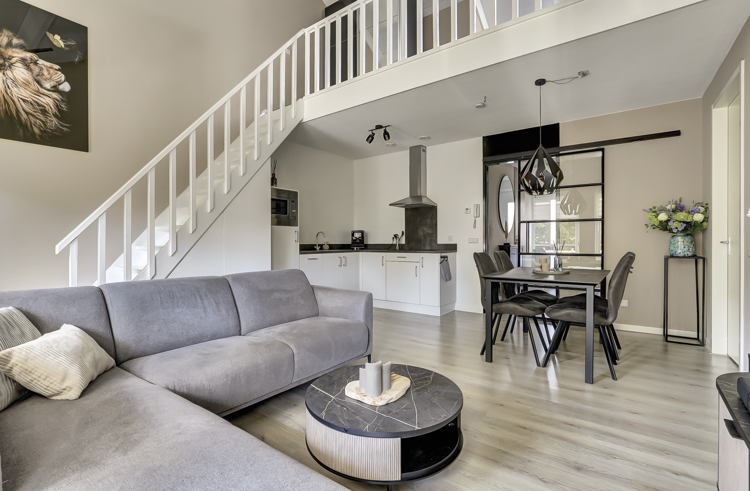 Vrouwestraat 9, afbeelding 0