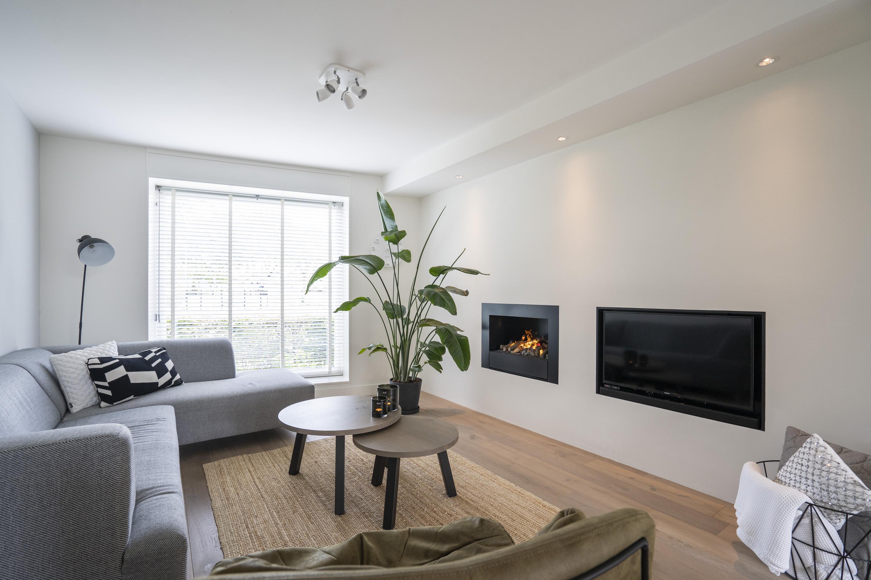 Raadsliedenstraat 1, afbeelding 1