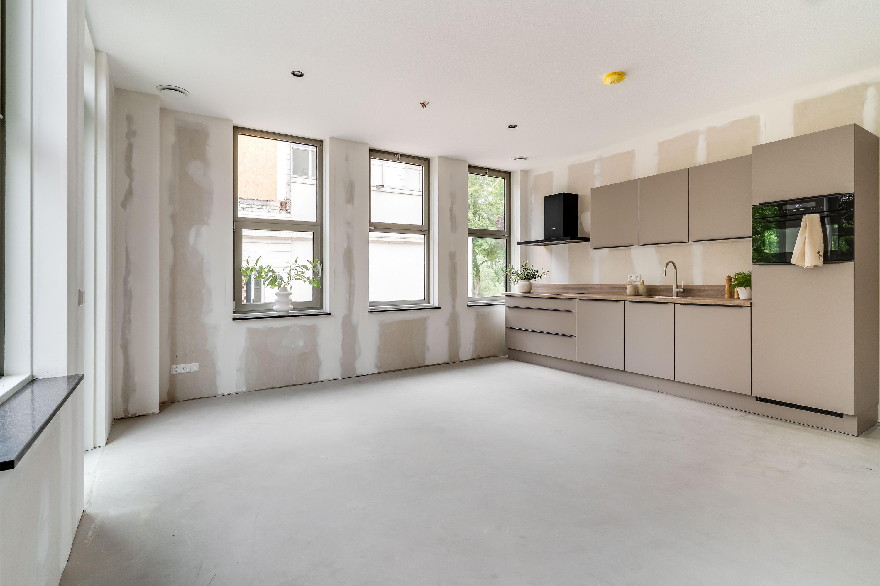 Raadhuisplein 16, afbeelding 0