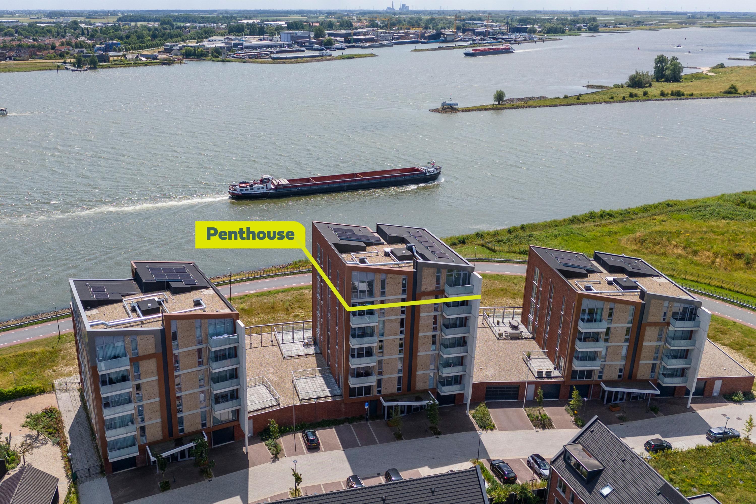 Zalmrokerij 58, afbeelding 0