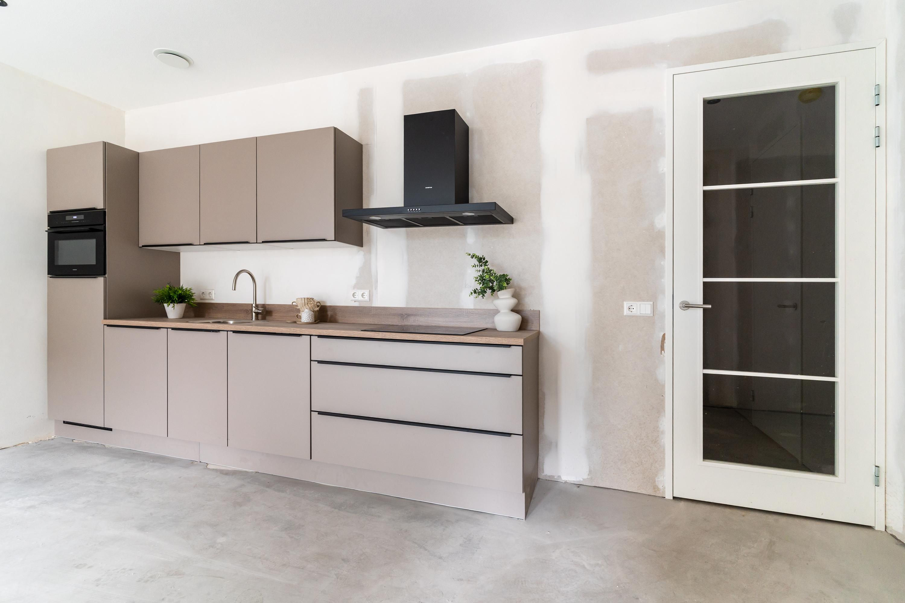 Raadhuisplein 8, afbeelding 0