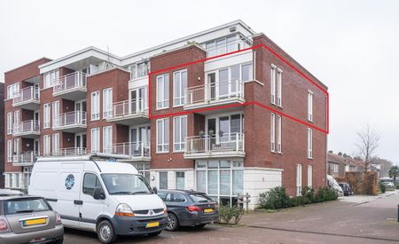 Dorpsstraat 21