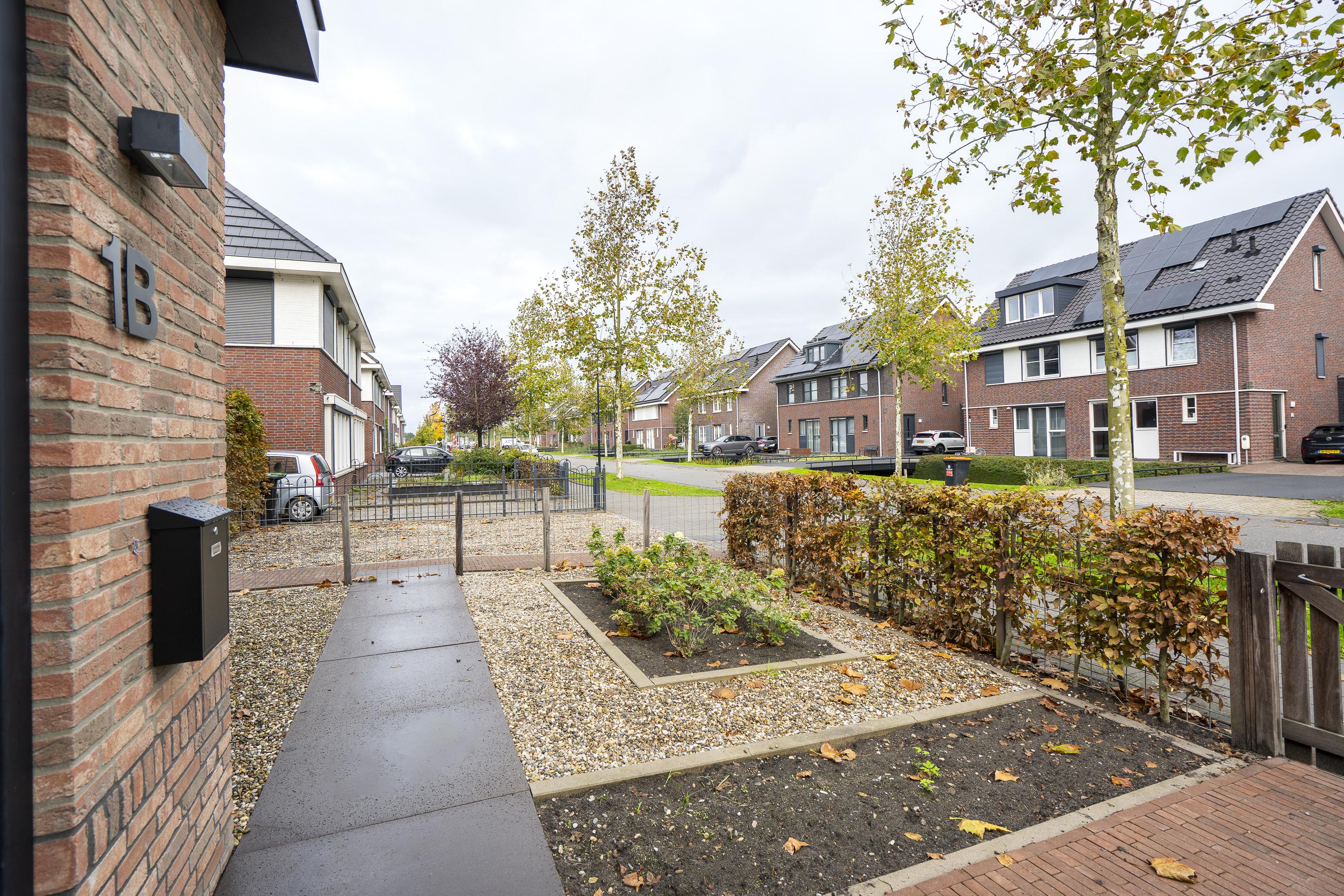 Spiegellaan 1b, afbeelding 28