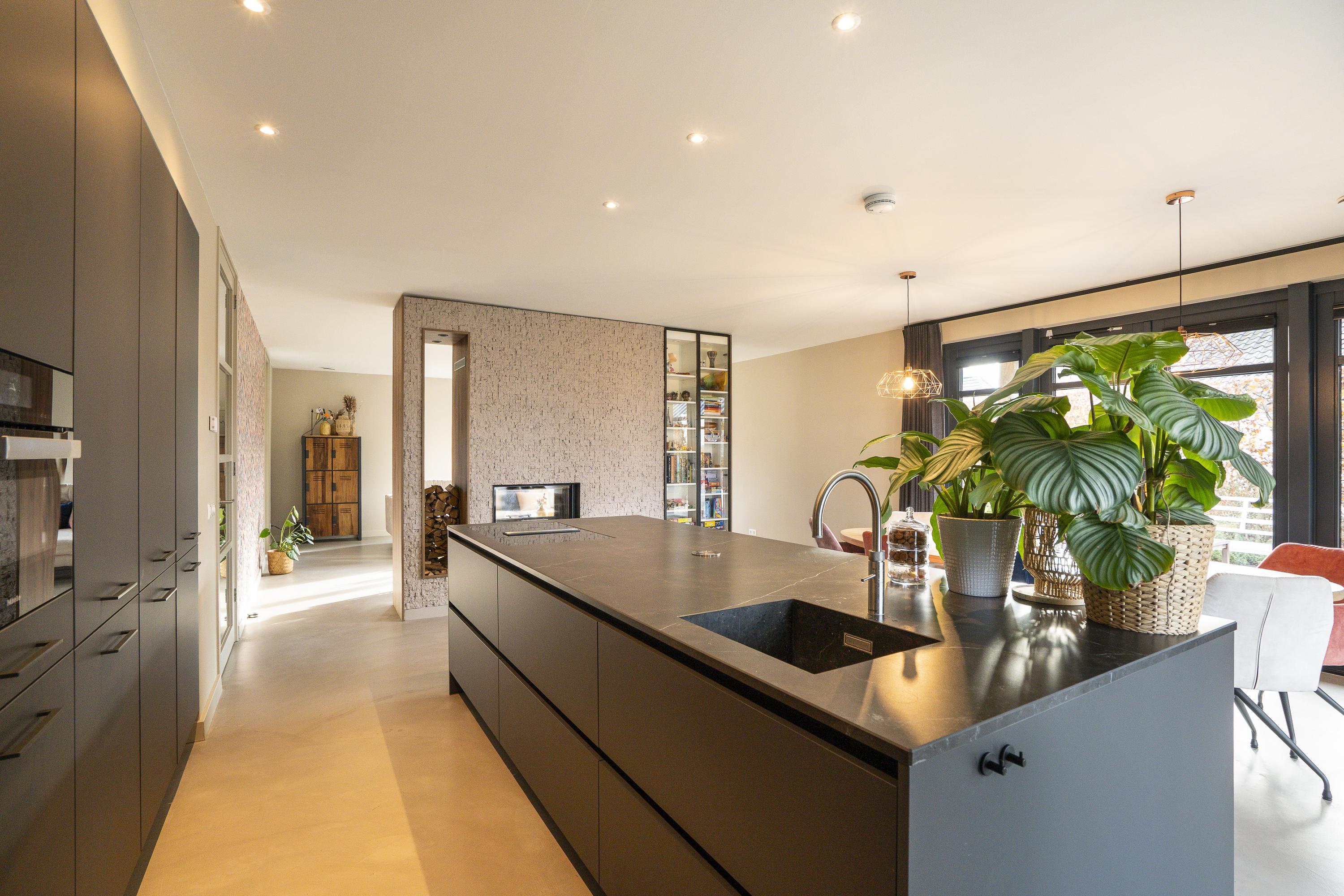 Buitenbos 14, afbeelding 9