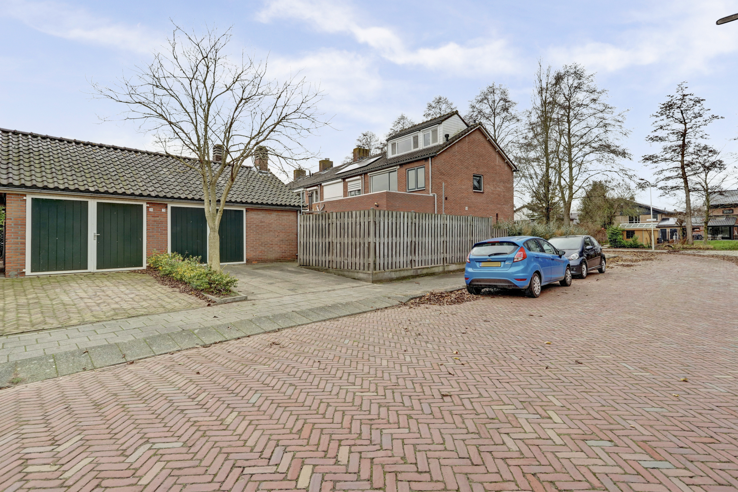 Schotdeuren 23, afbeelding 1