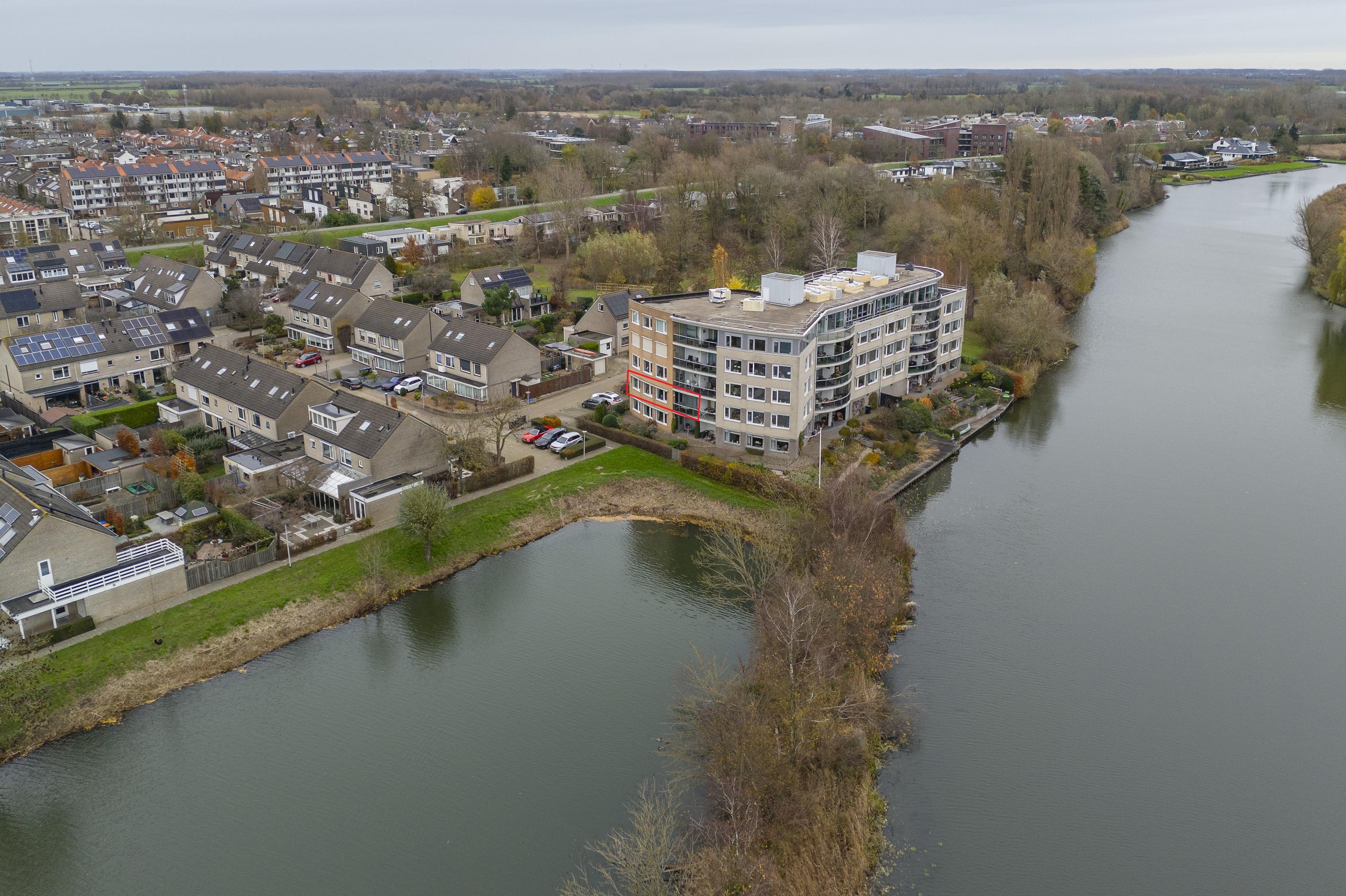 Memel 24, afbeelding 0