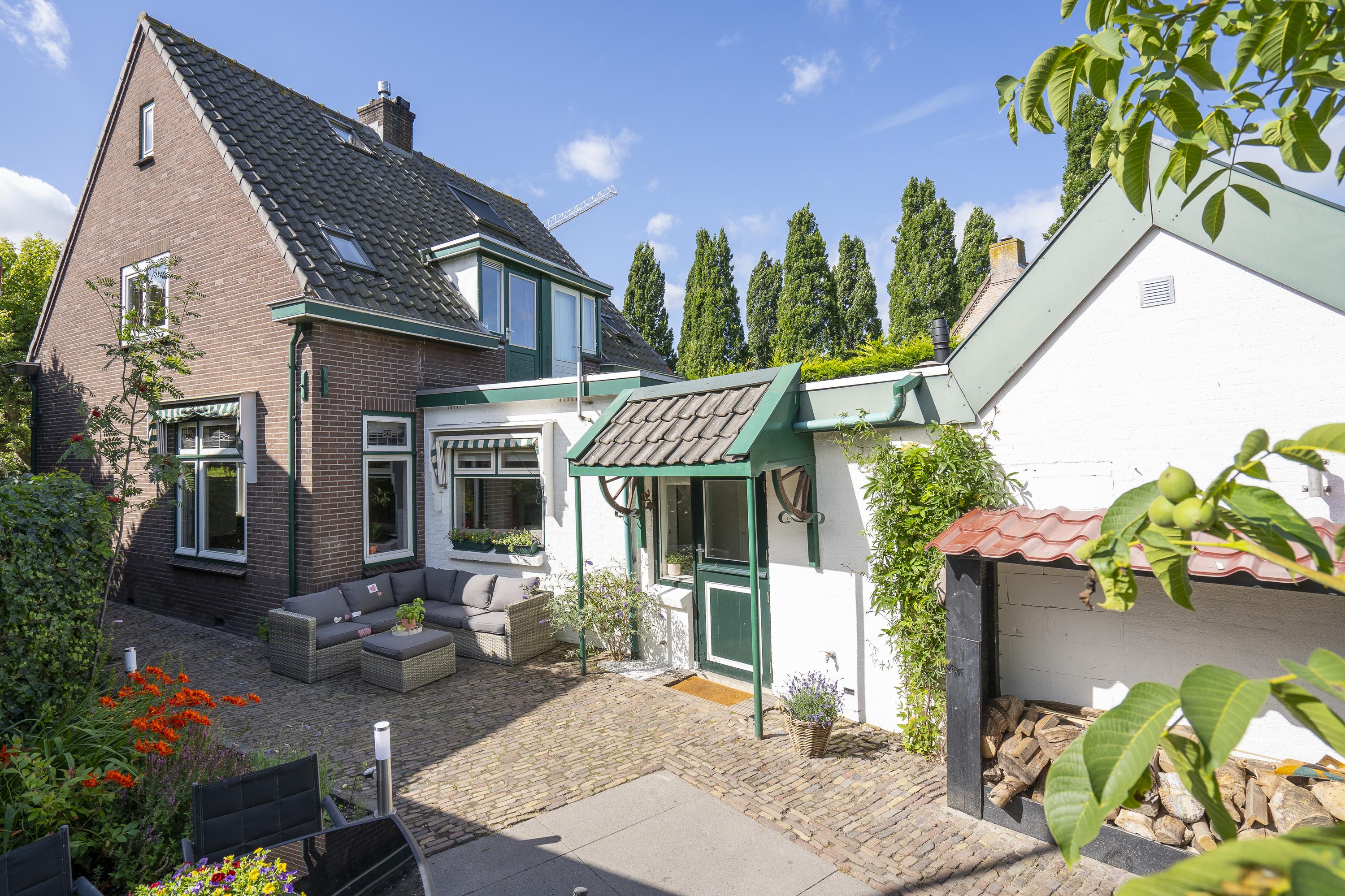 Rivierdijk 393, afbeelding 1