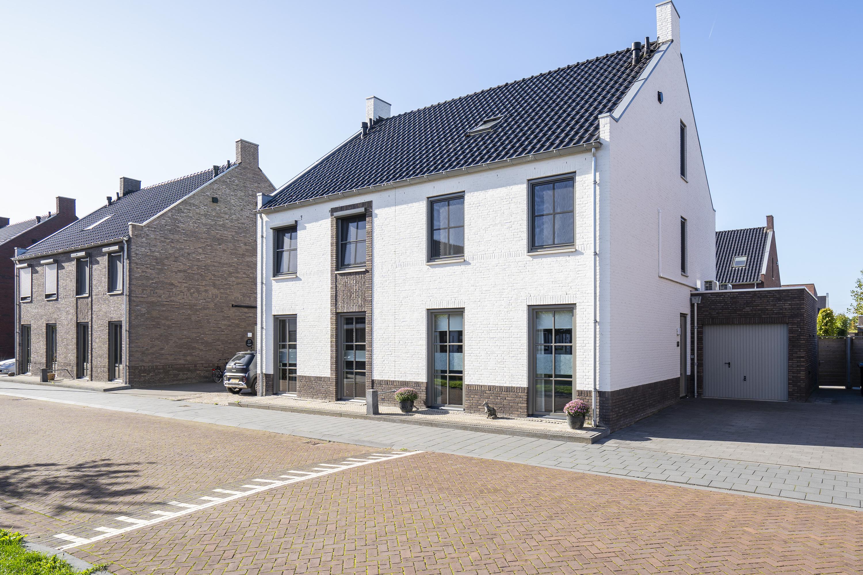 Kobaltblauw 41, afbeelding 0