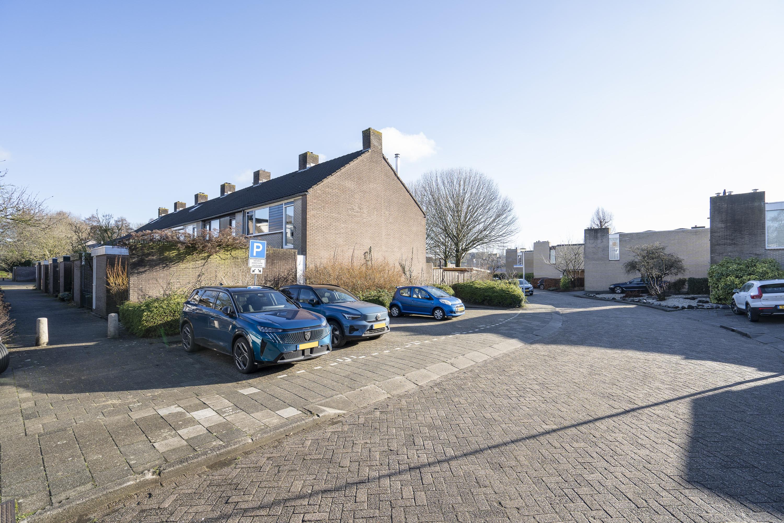 Domela Nieuwenhuisstraat 2, afbeelding 4