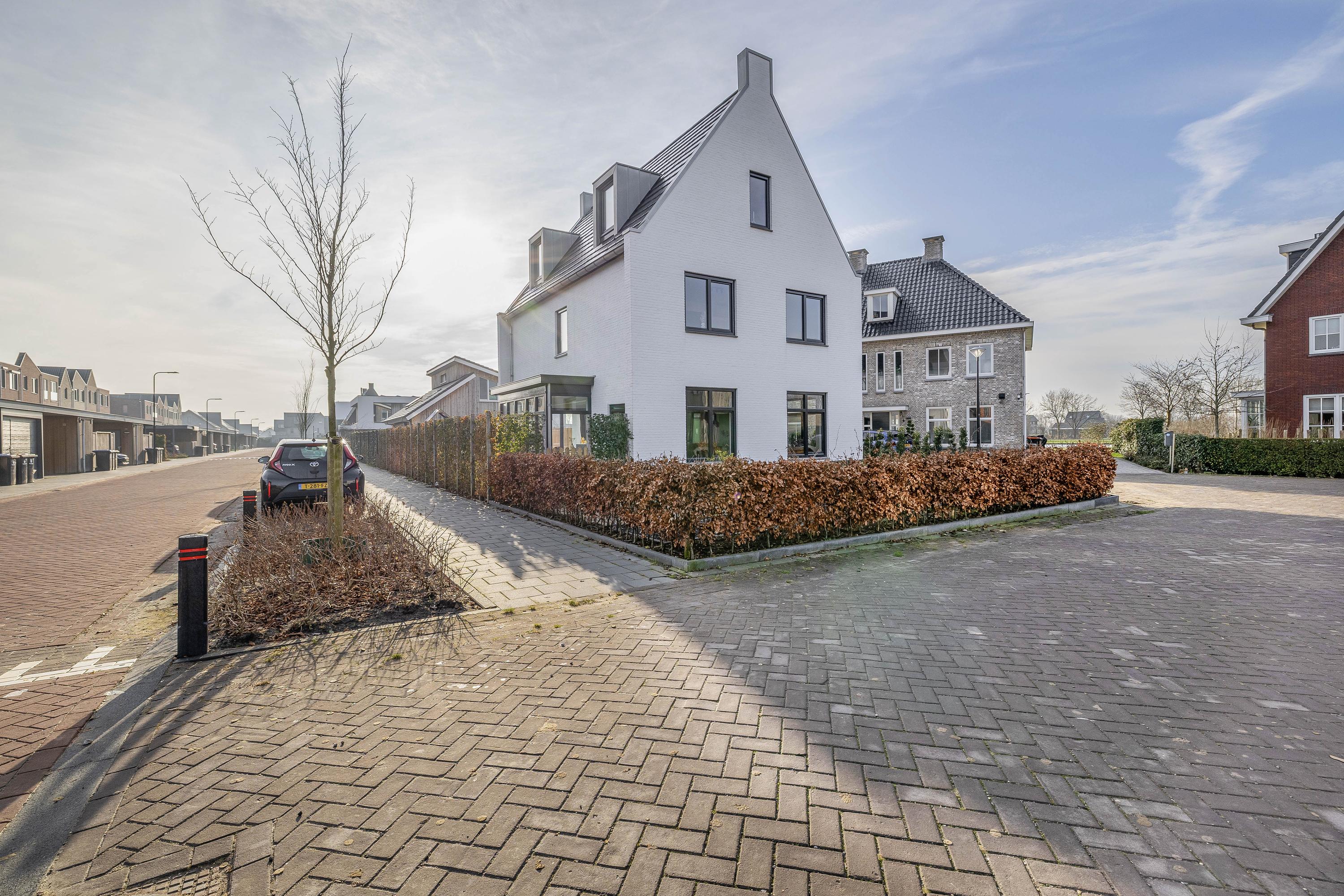 Emerald 13, afbeelding 56