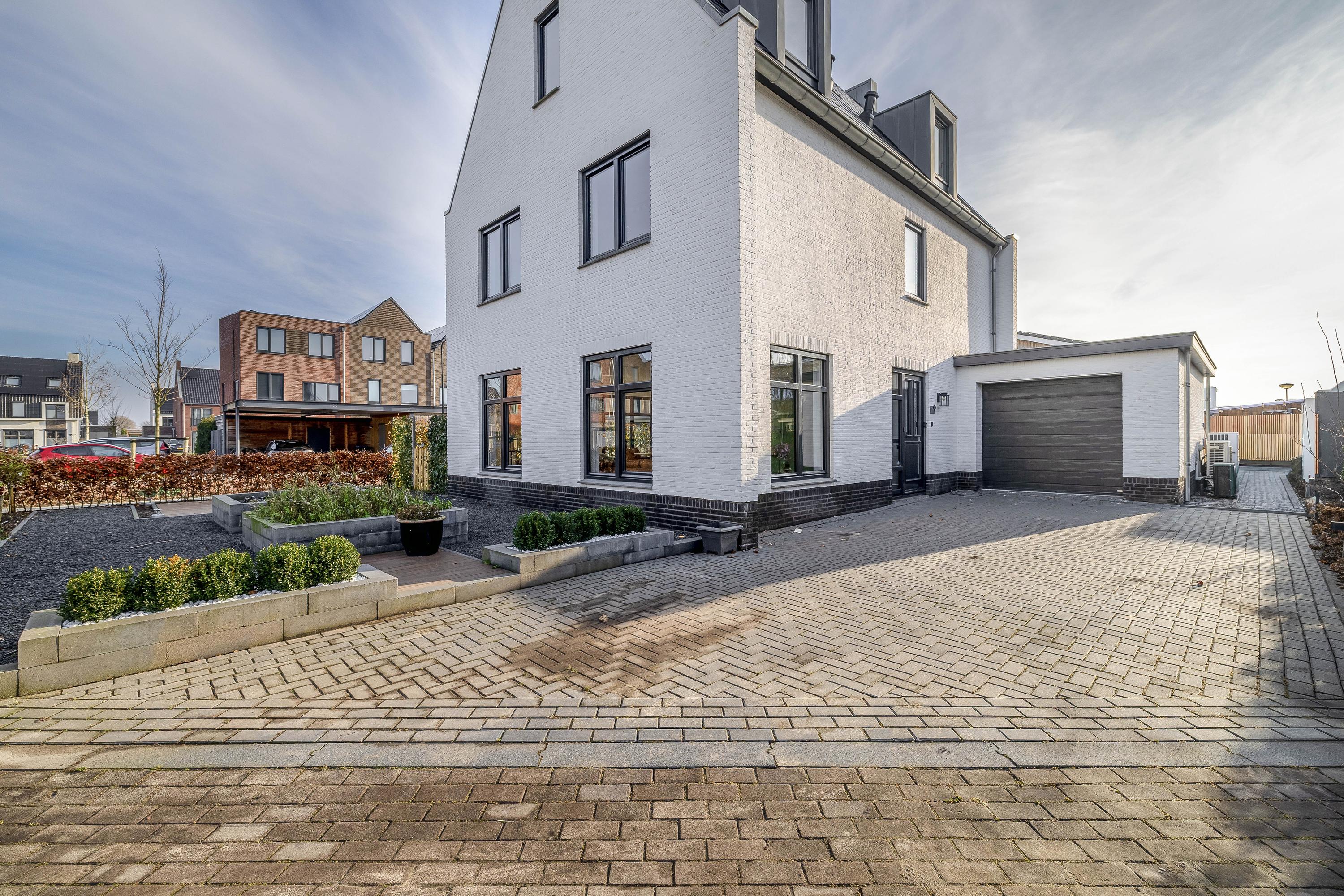 Emerald 13, afbeelding 7