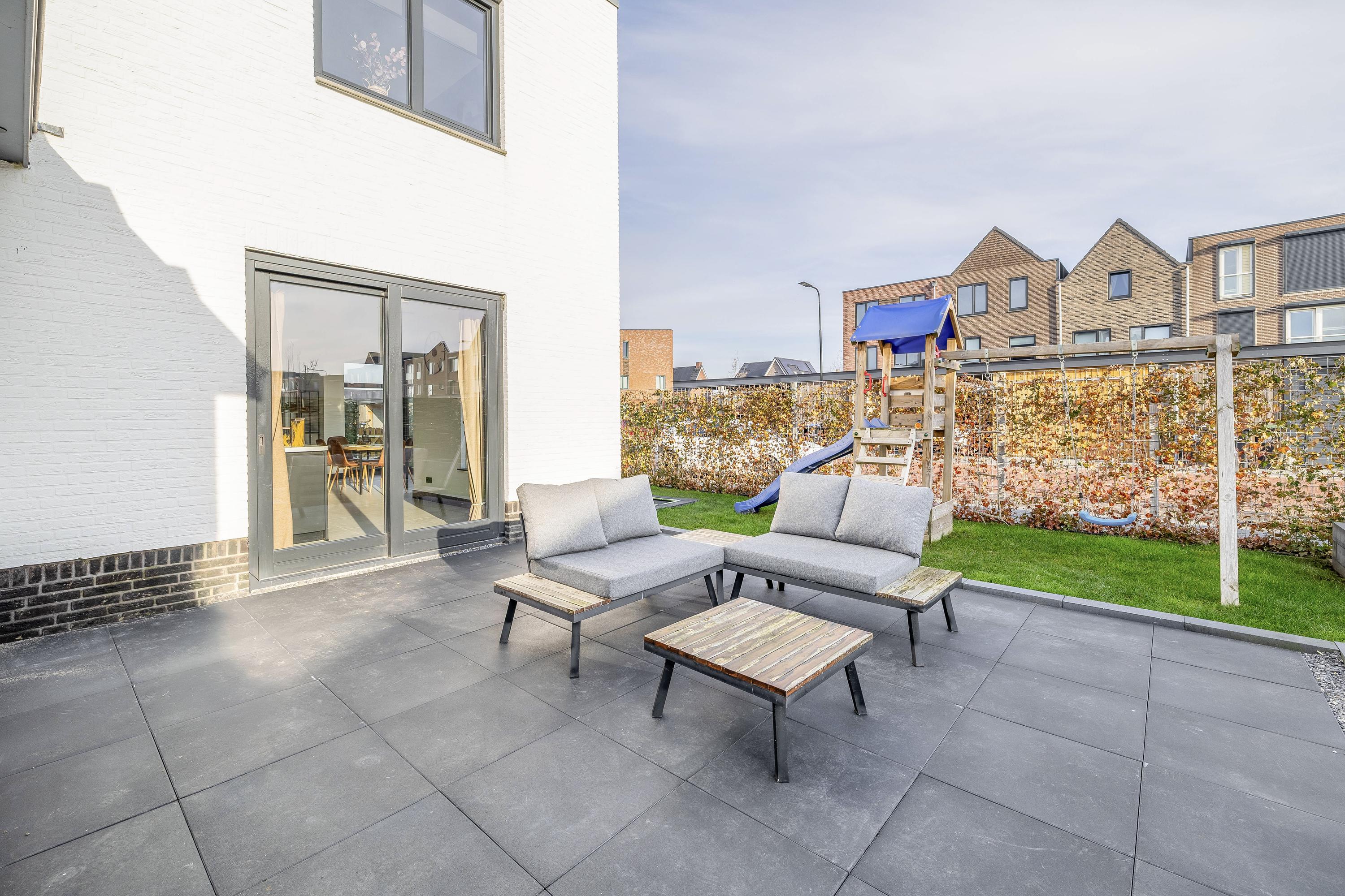 Emerald 13, afbeelding 31