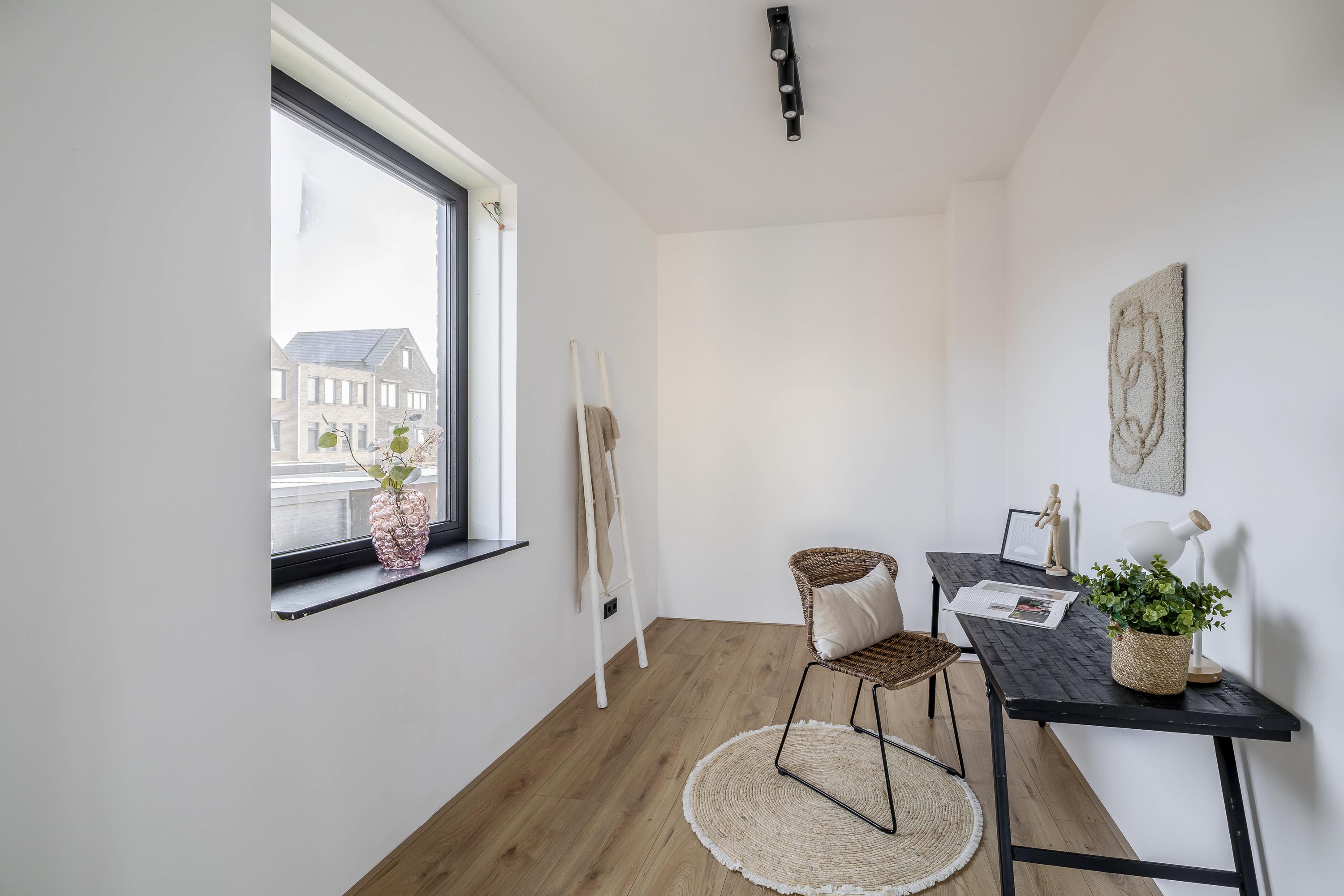 Emerald 13, afbeelding 37