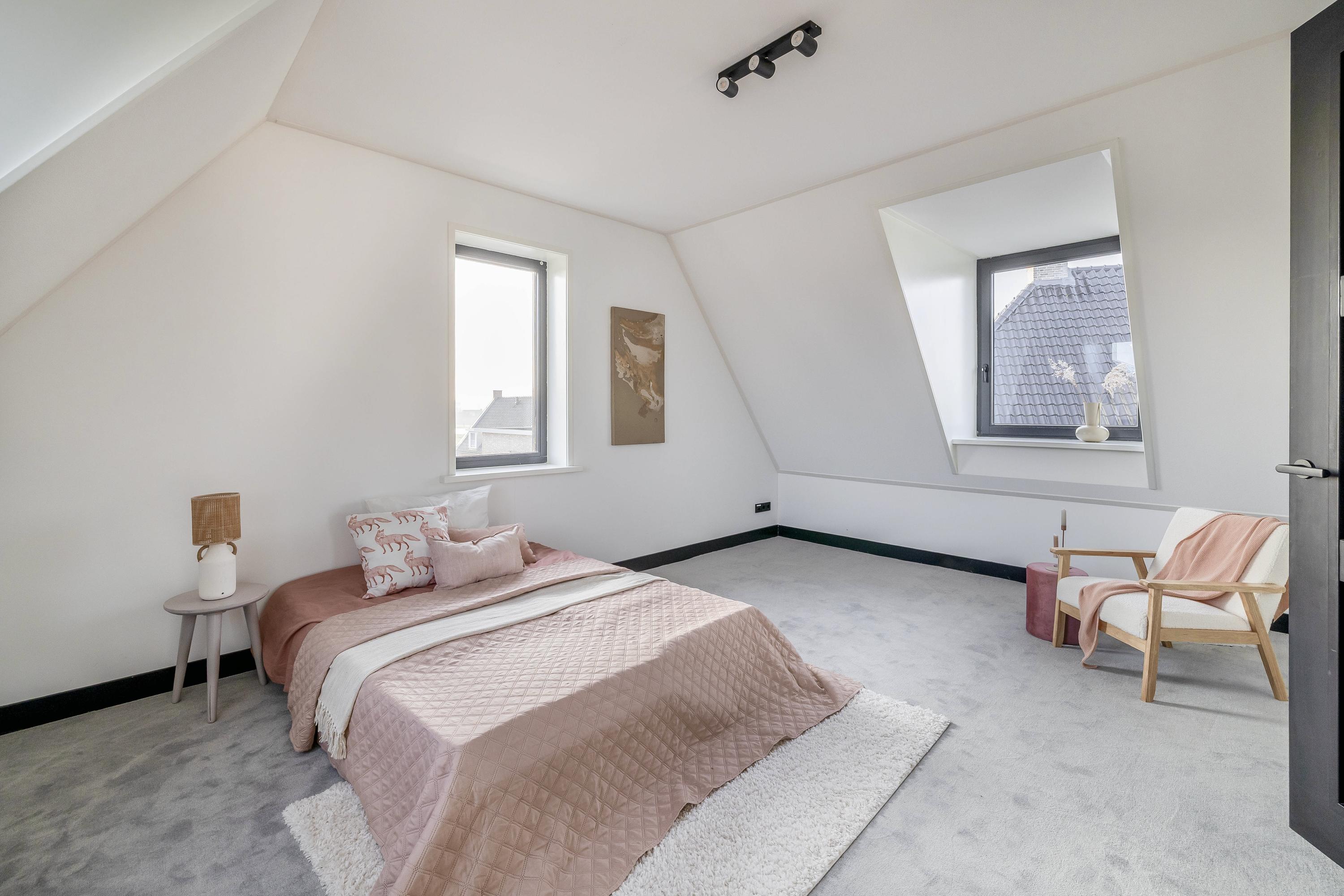 Emerald 13, afbeelding 48