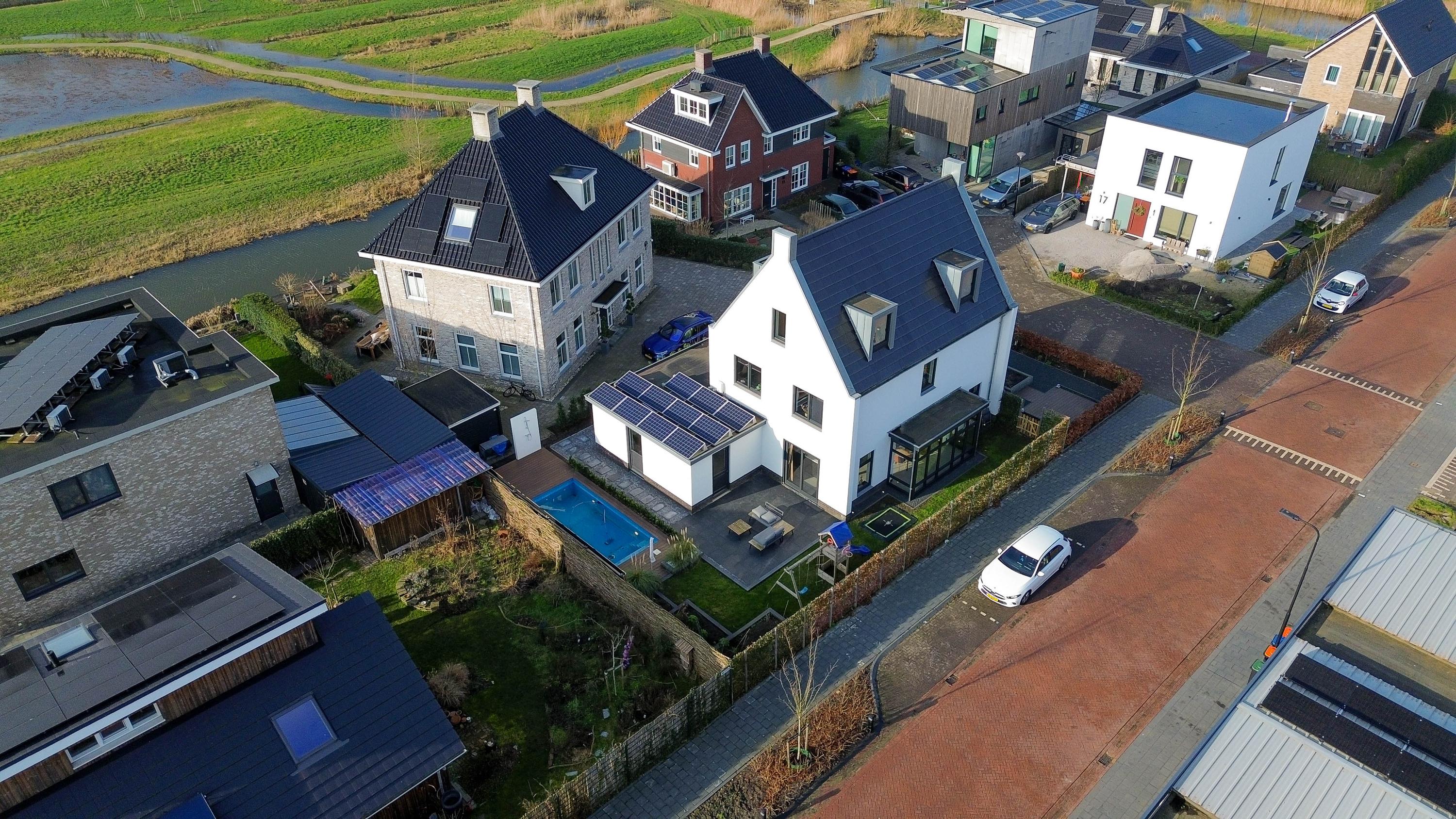 Emerald 13, afbeelding 67