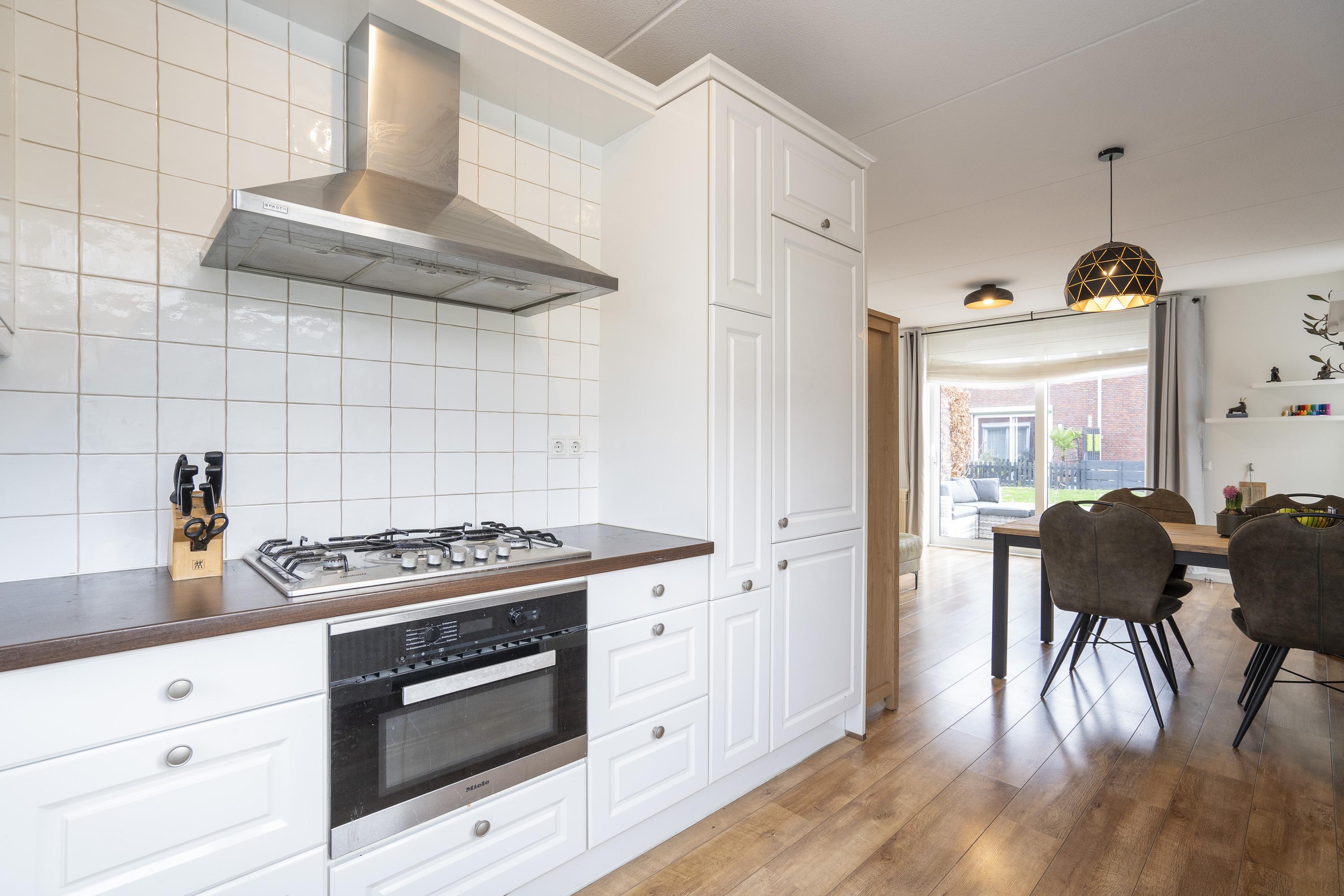 P.J.W. Beltjeslaan 12, afbeelding 2