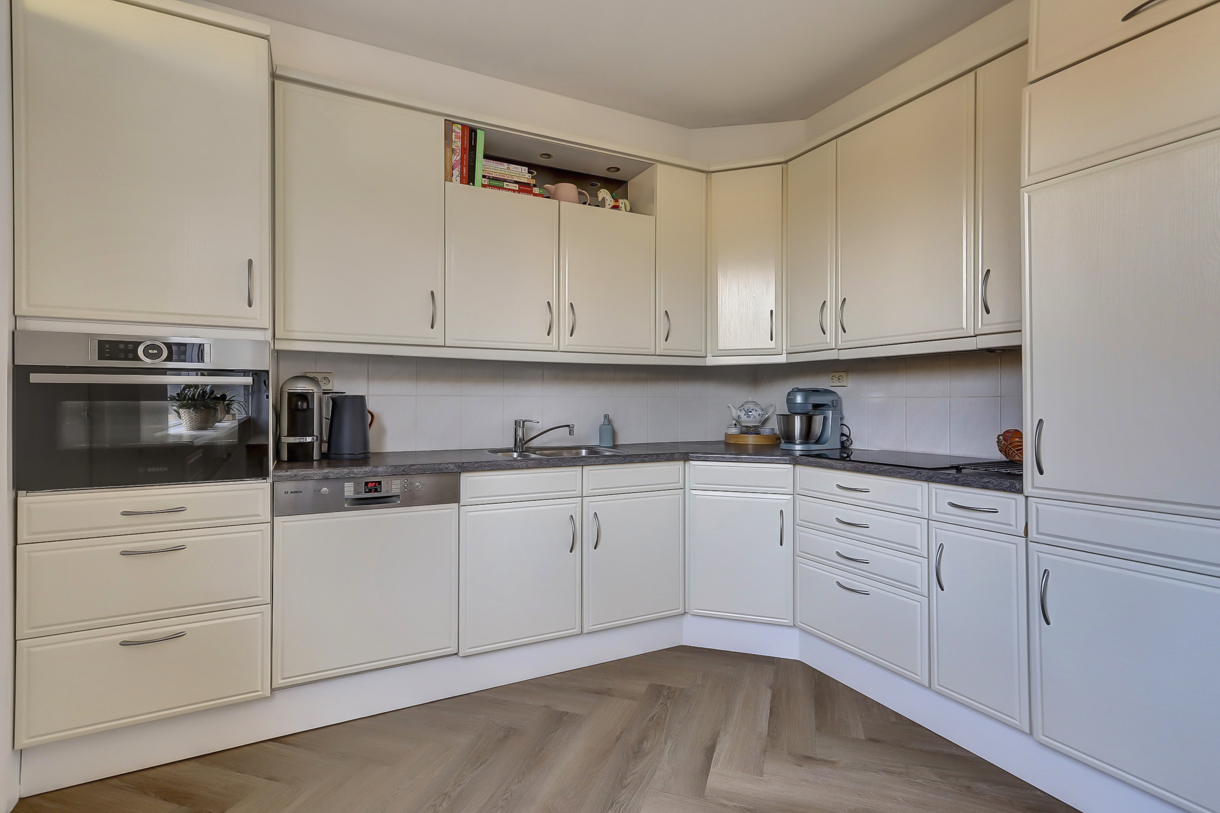 Valeriaan 41, afbeelding 8