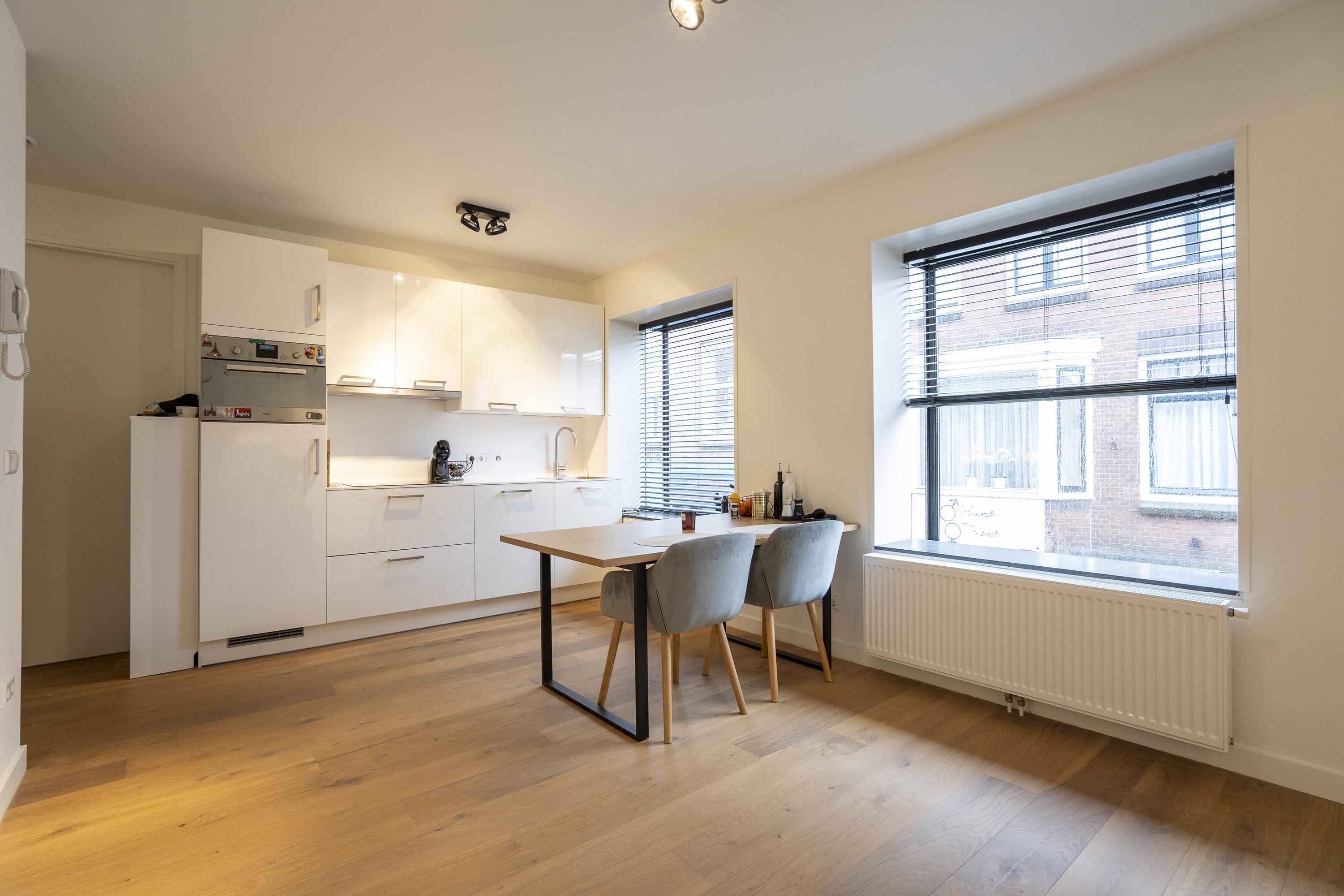 Hoogstraat 64A, afbeelding 1