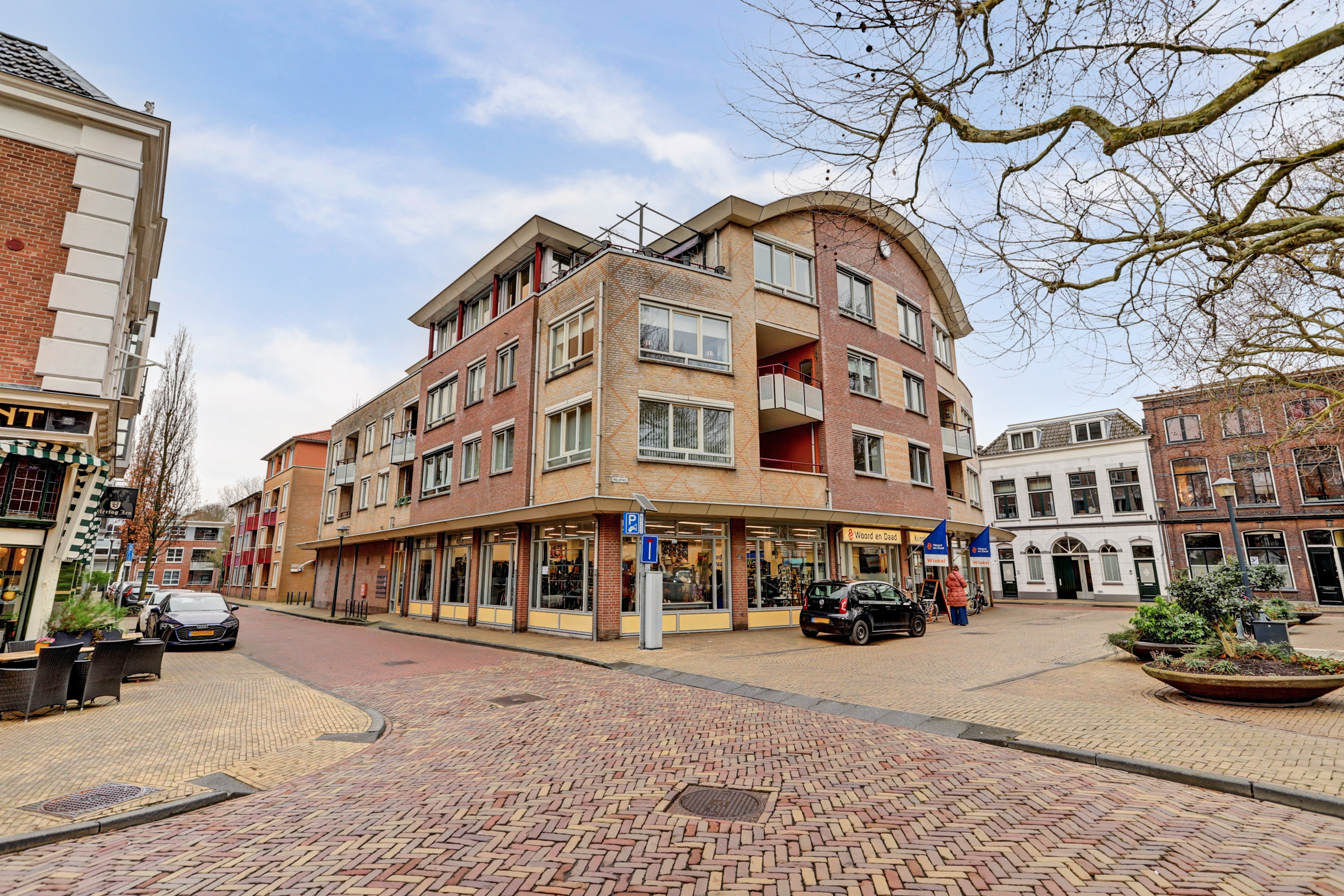 Warmoesstraat 12, afbeelding 1