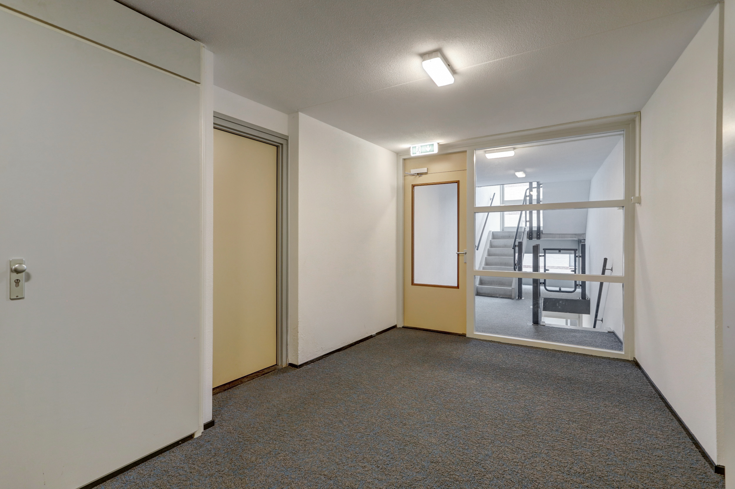 Warmoesstraat 12, afbeelding 6