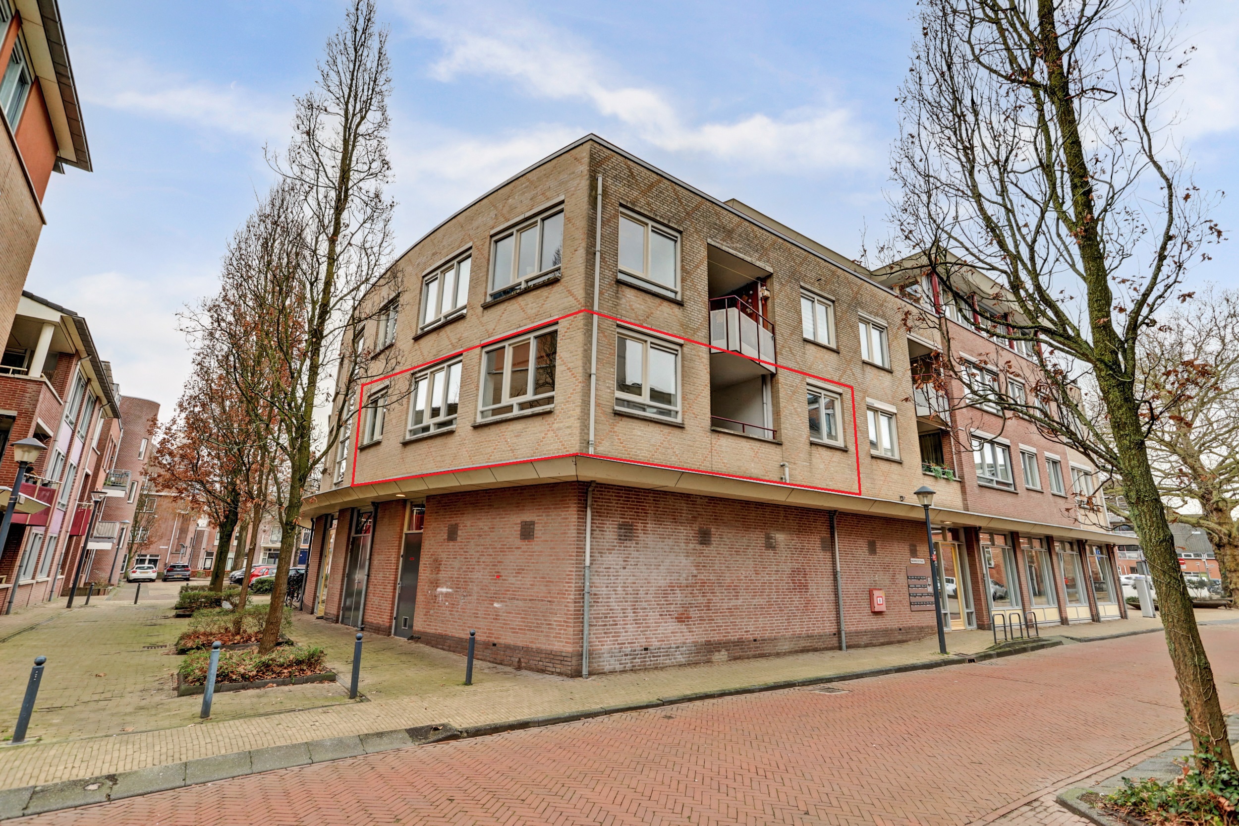 Warmoesstraat 12, afbeelding 0