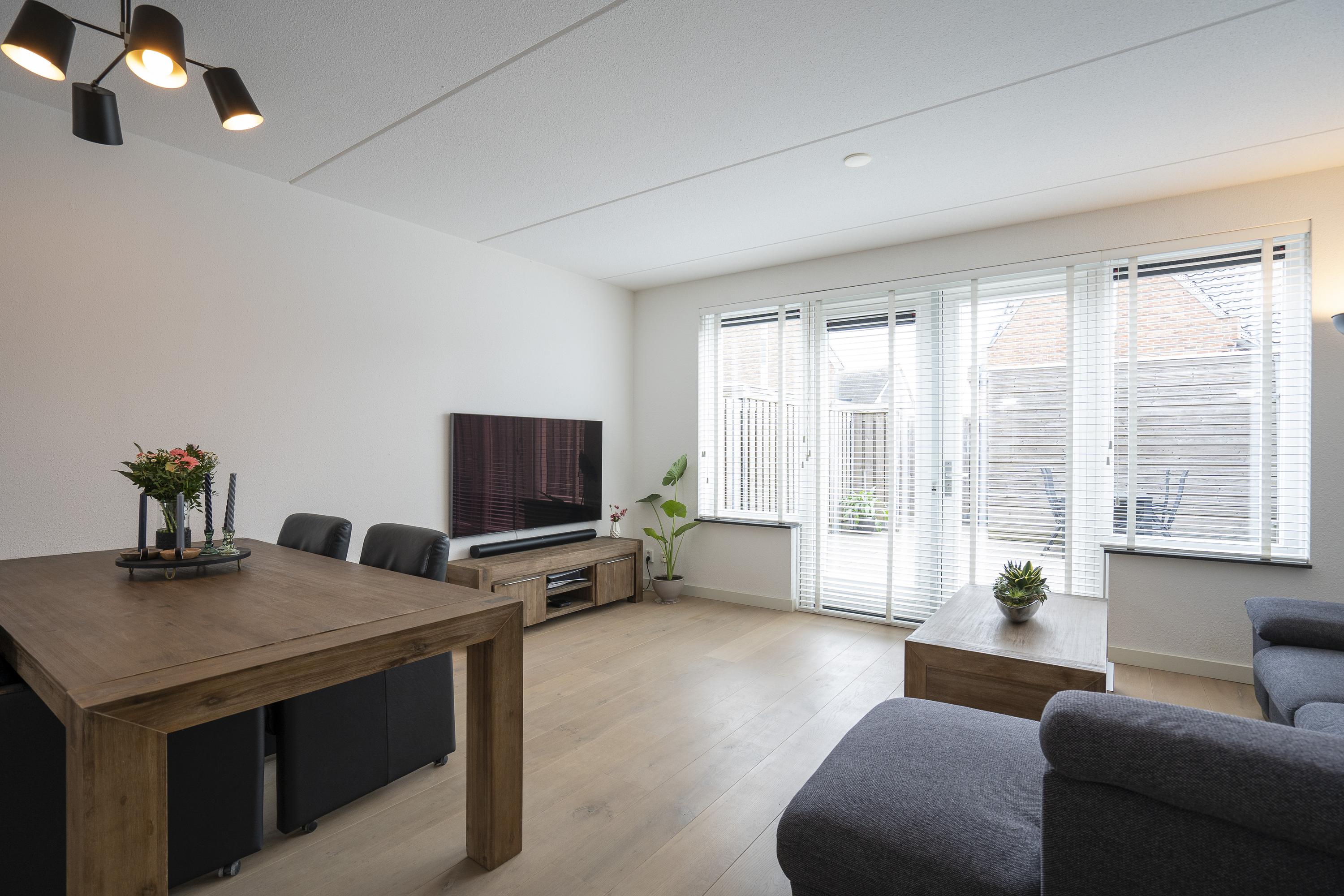 Haarakker 6, afbeelding 8