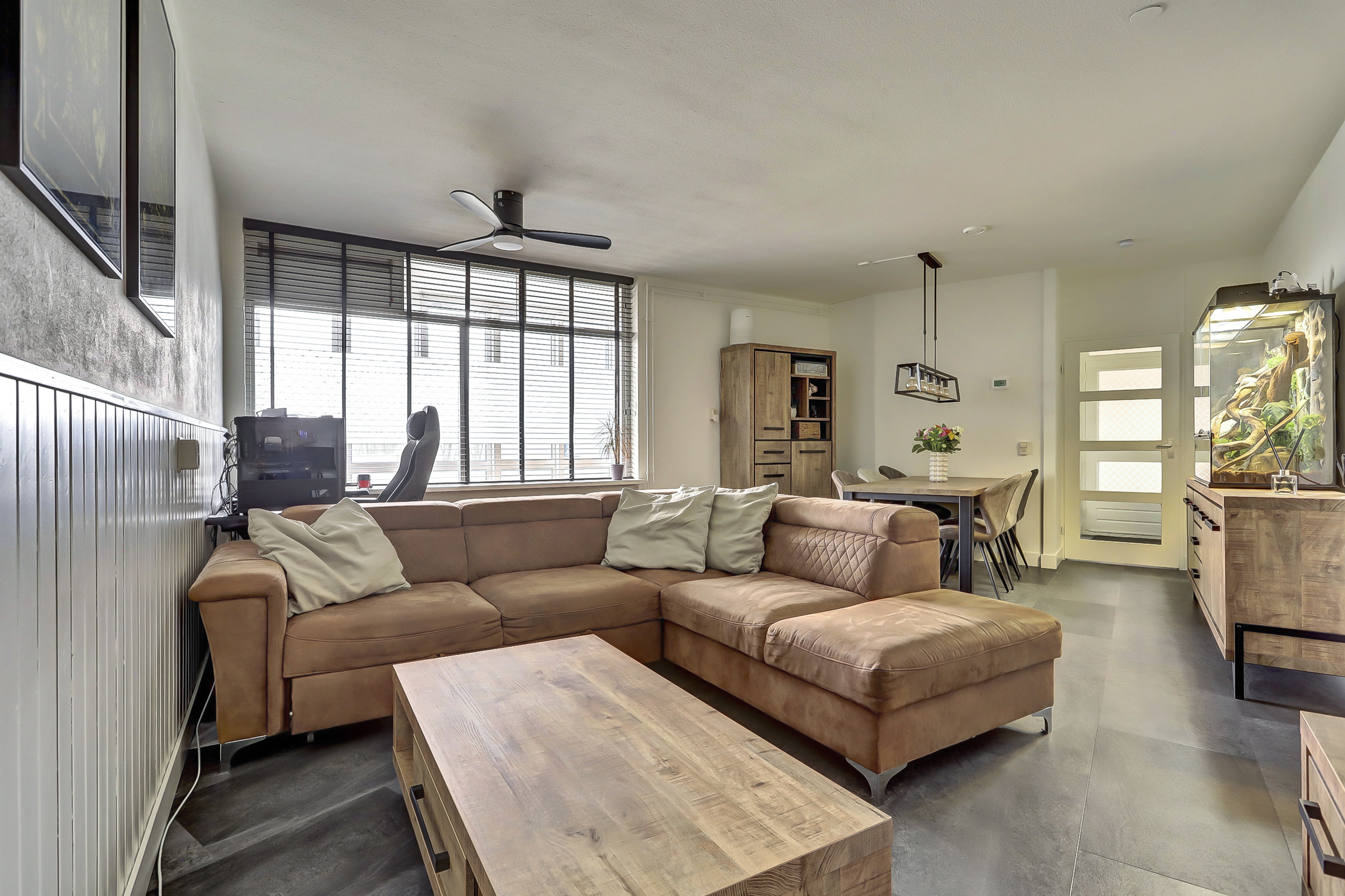 Dokter van Stratenweg 237, afbeelding 0