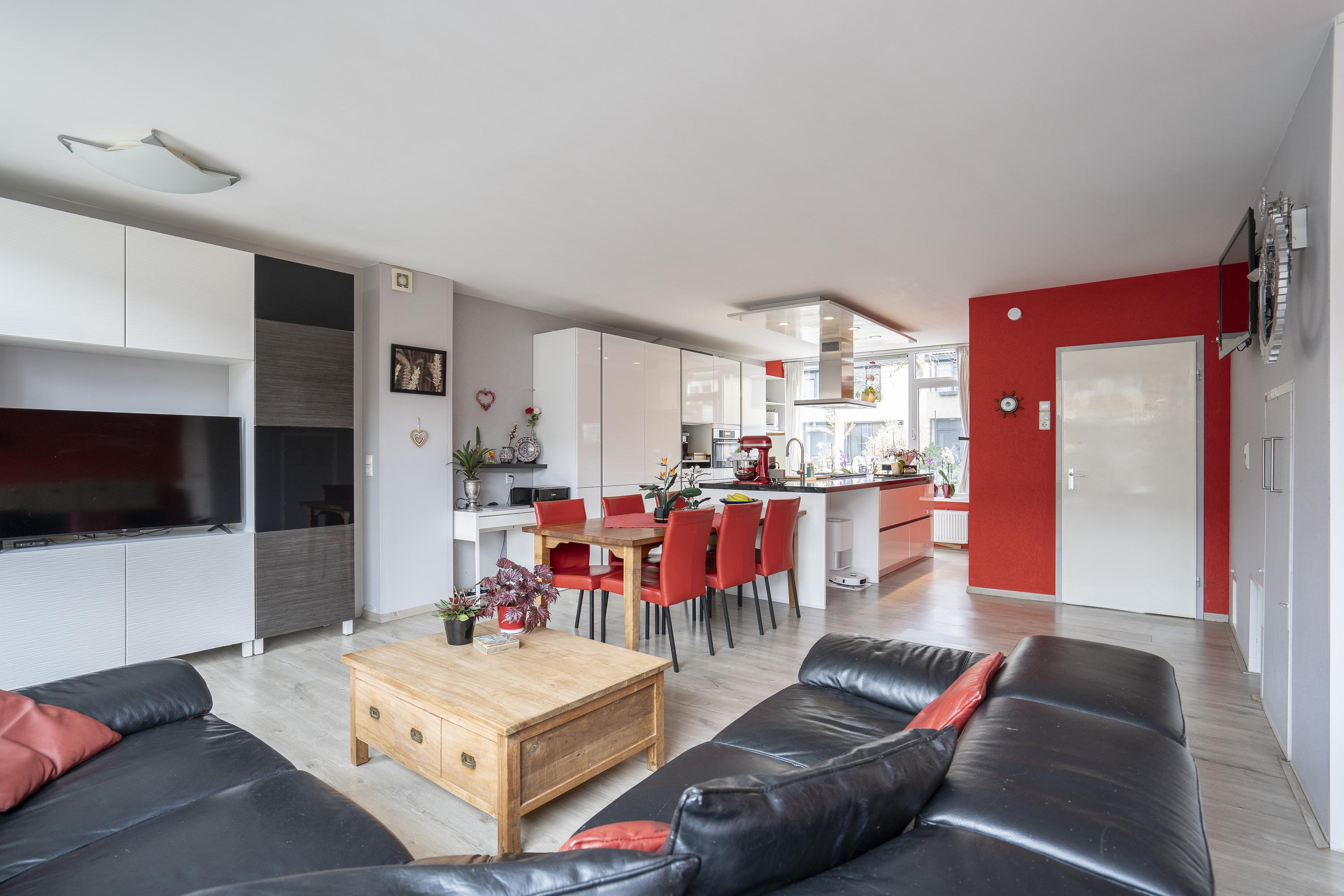 Adriaen van Ostadestraat 10, afbeelding 8