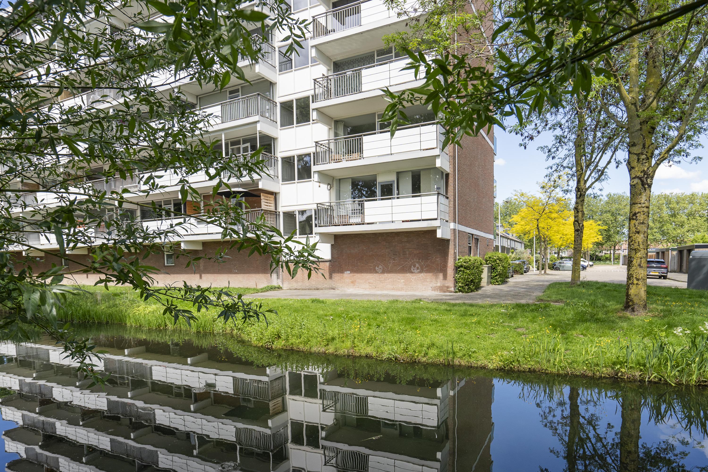 P.J.M. Aalbersestraat 36, afbeelding 4