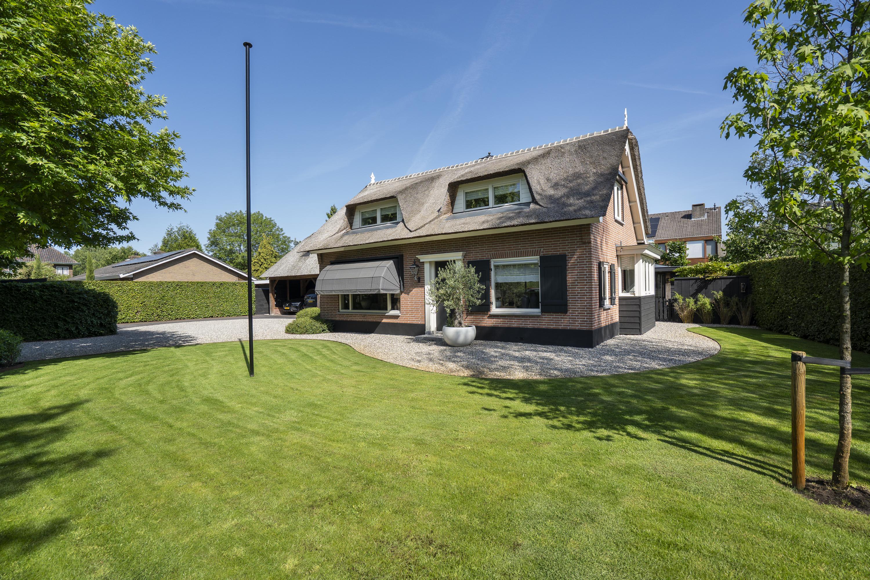 Parallelweg 19, afbeelding 1