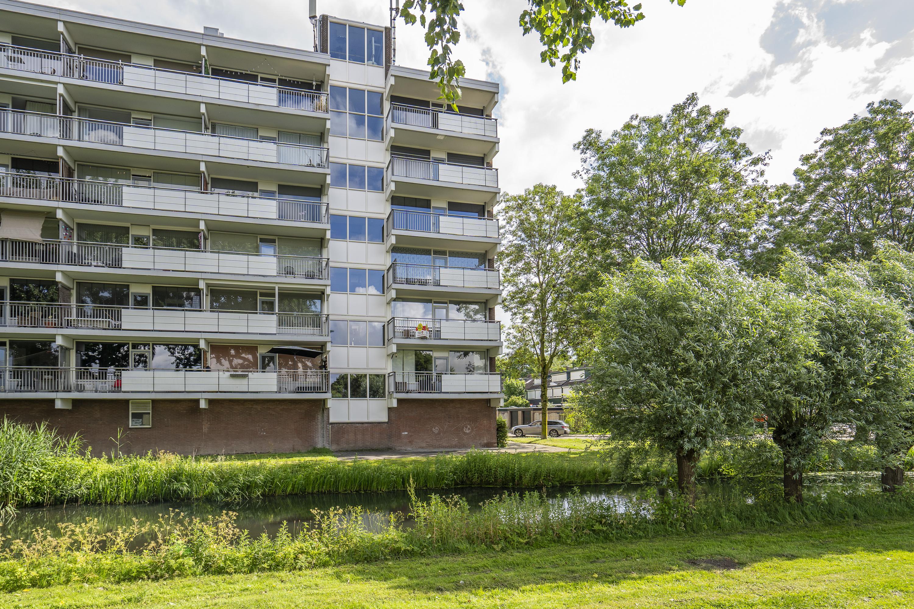 P.J.M. Aalbersestraat 24, afbeelding 4