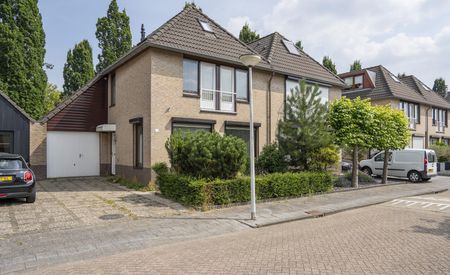Campanulahof 13