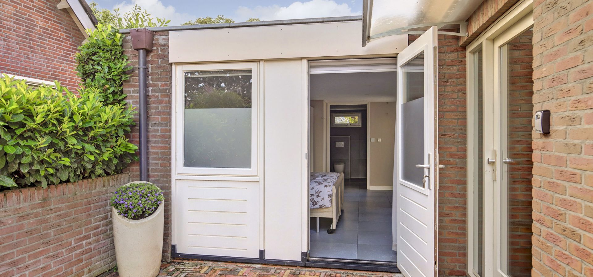 18