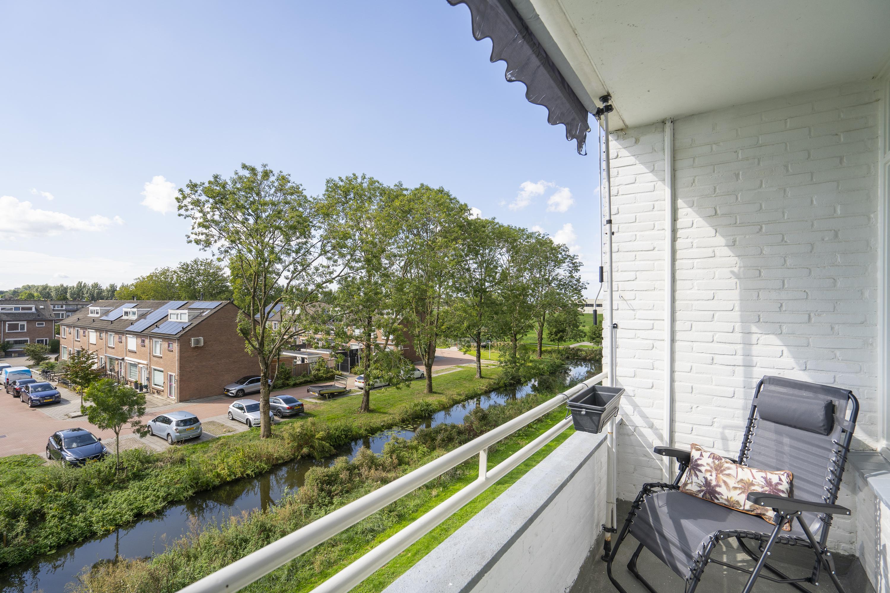 A. van Schendelstraat 64, afbeelding 2