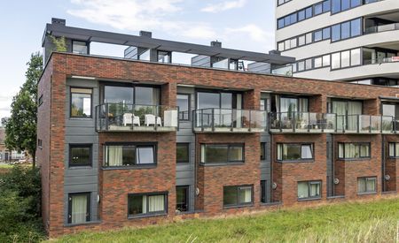 G.J. Petersstraat 27