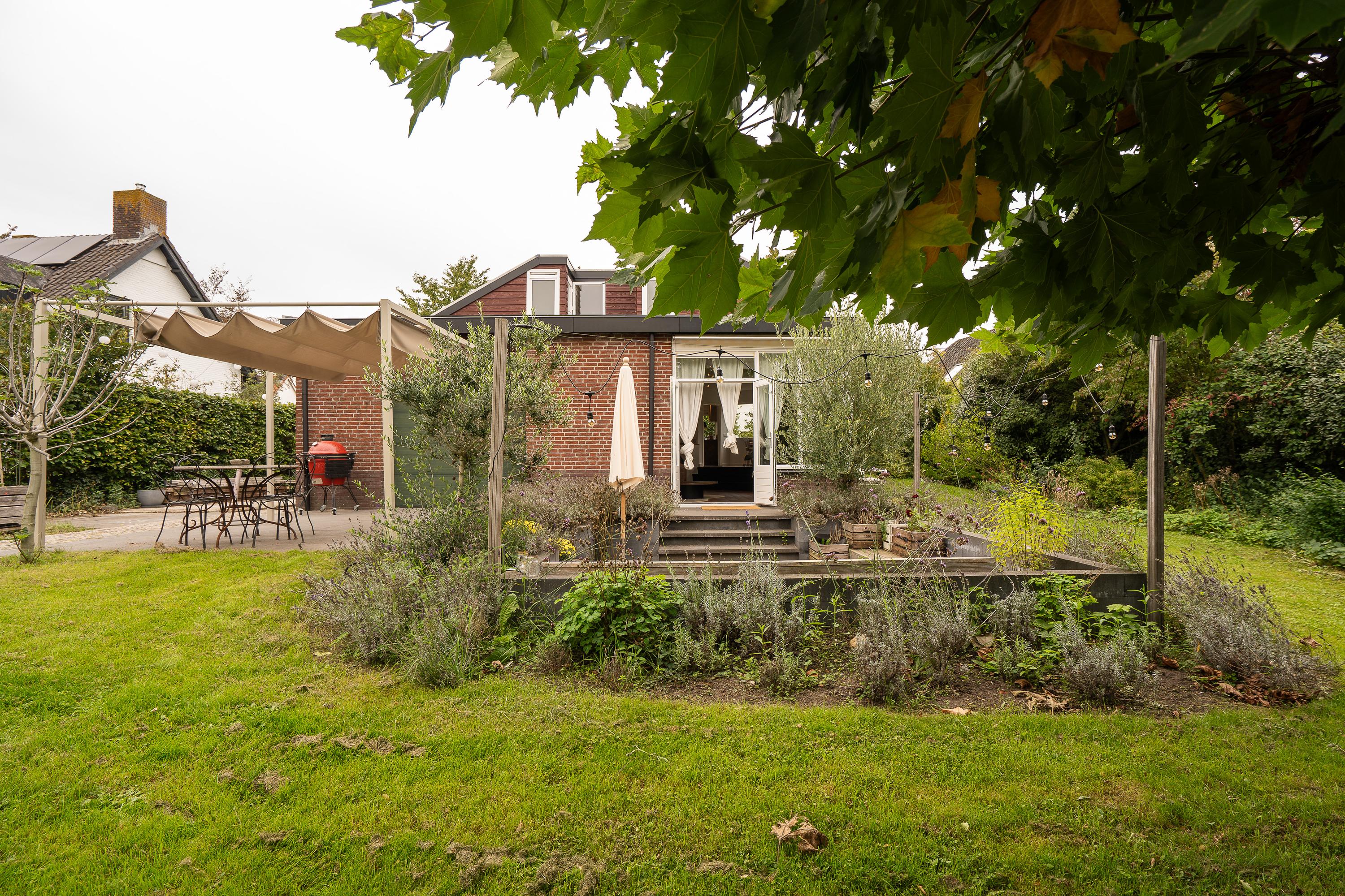 Dorpsstraat 1A, afbeelding 1